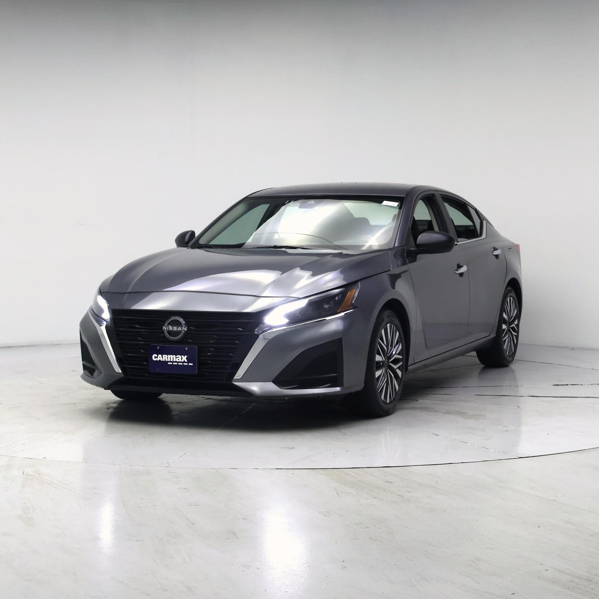 Thumbnail: 2025 Nissan Altima - 4