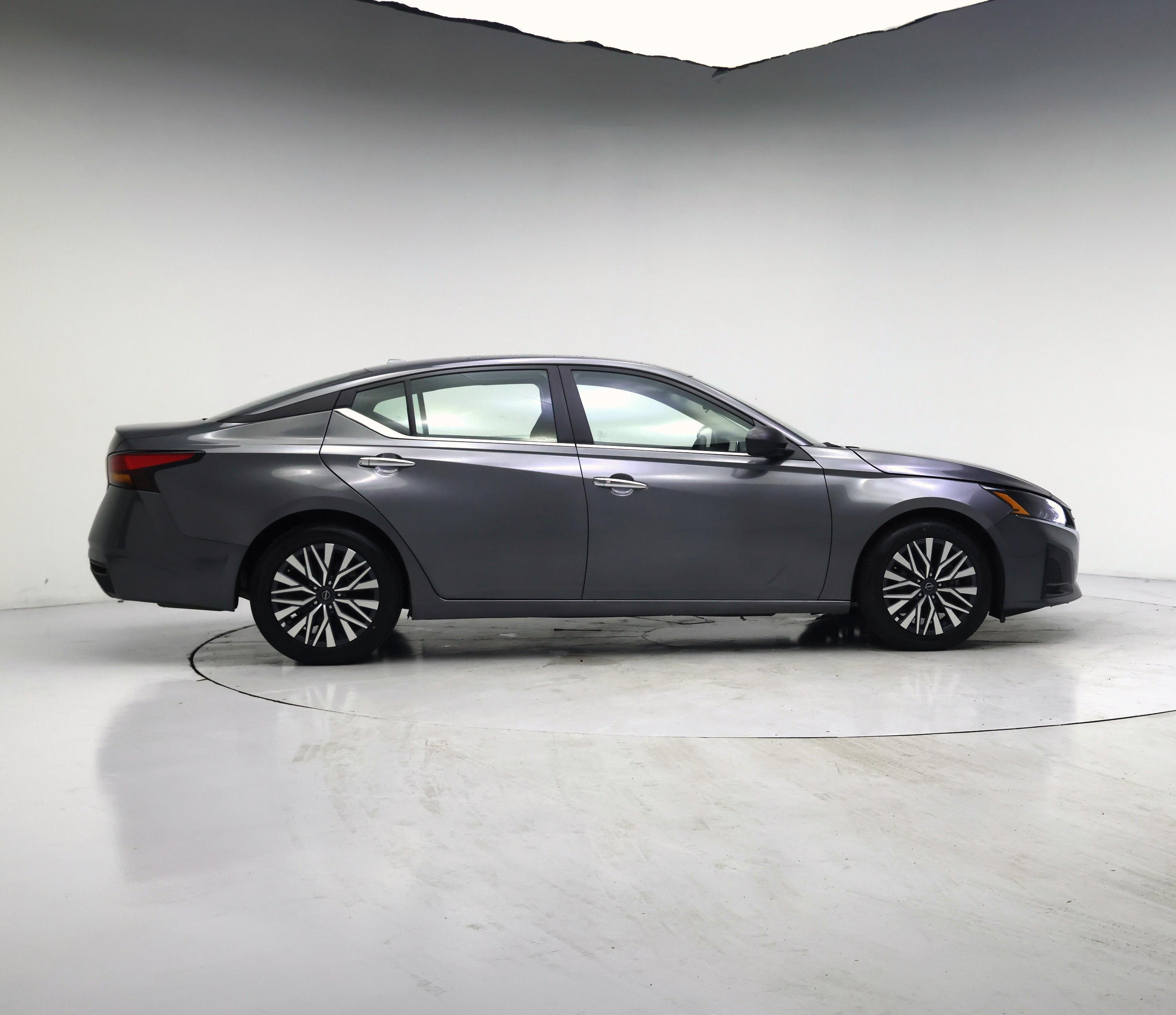 Thumbnail: 2025 Nissan Altima - 7