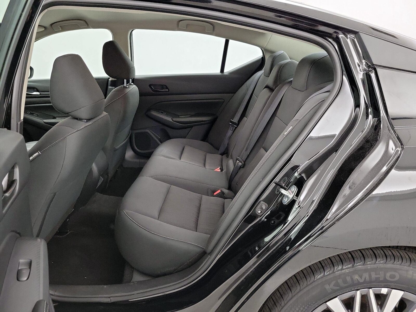 2025 Nissan Altima SV - Photo 20