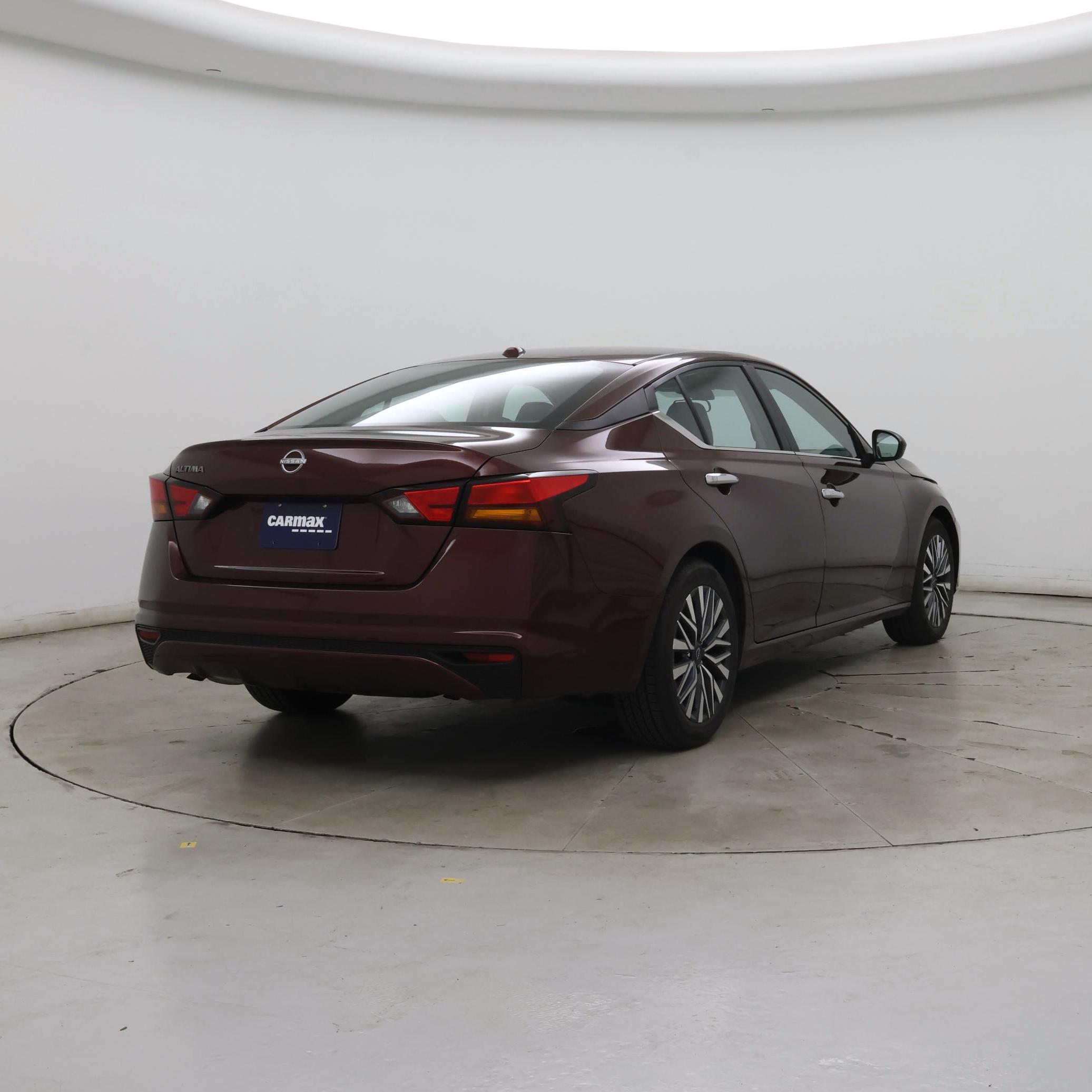 Thumbnail: 2025 Nissan Altima - 8
