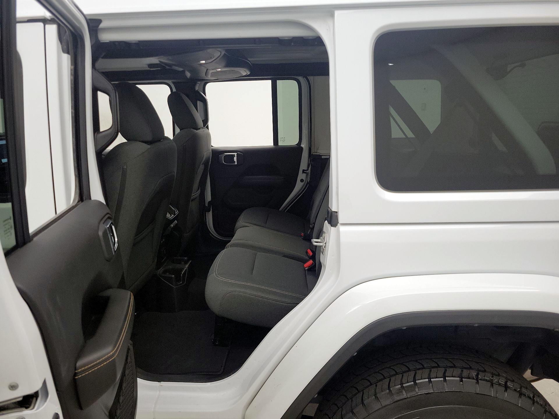 Thumbnail: 2025 Jeep Wrangler - 19