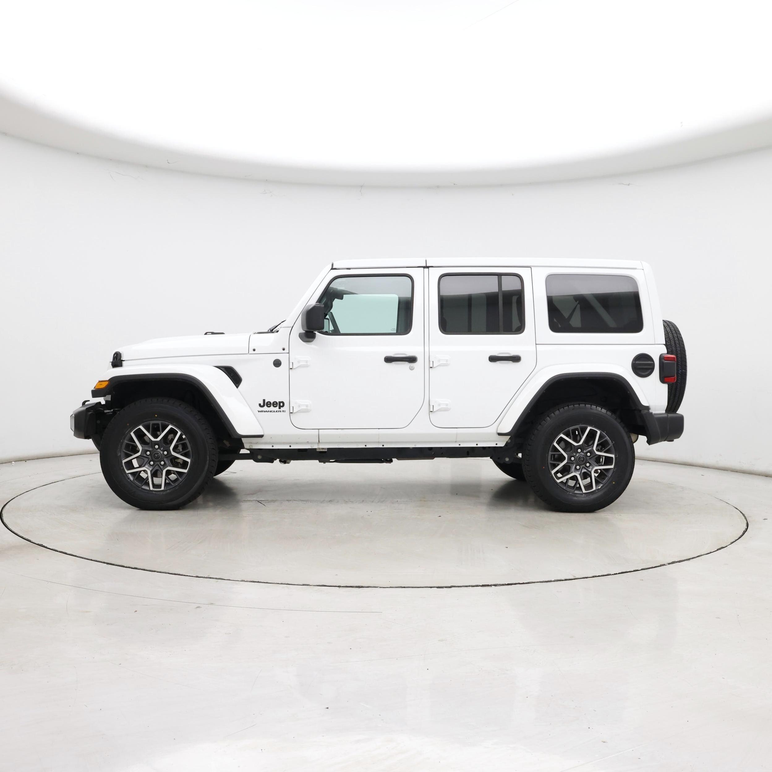Thumbnail: 2025 Jeep Wrangler - 3