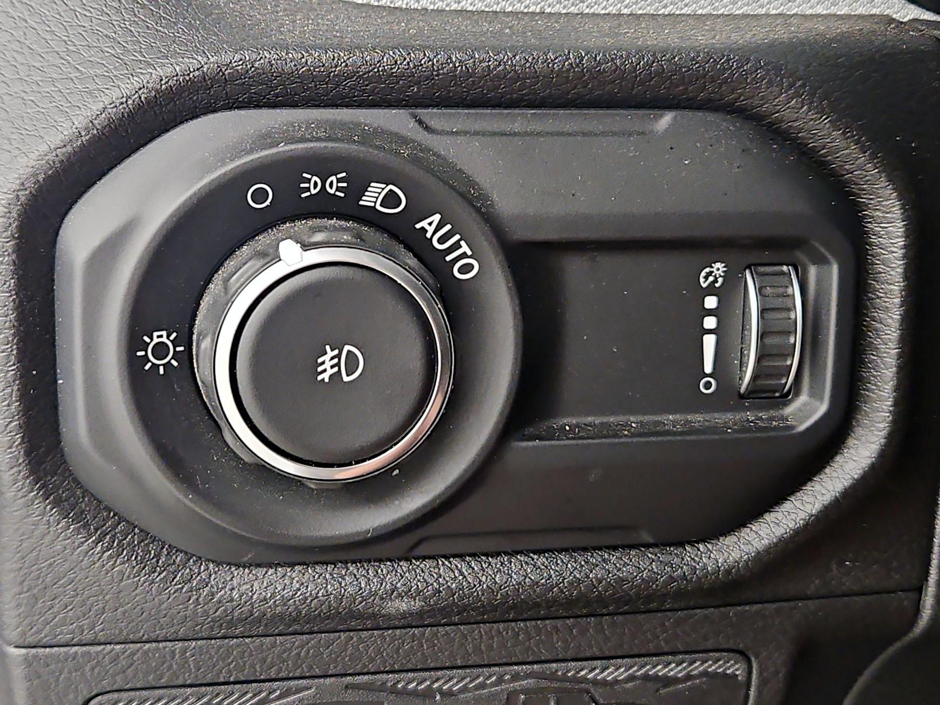 Thumbnail: 2025 Jeep Wrangler - 13