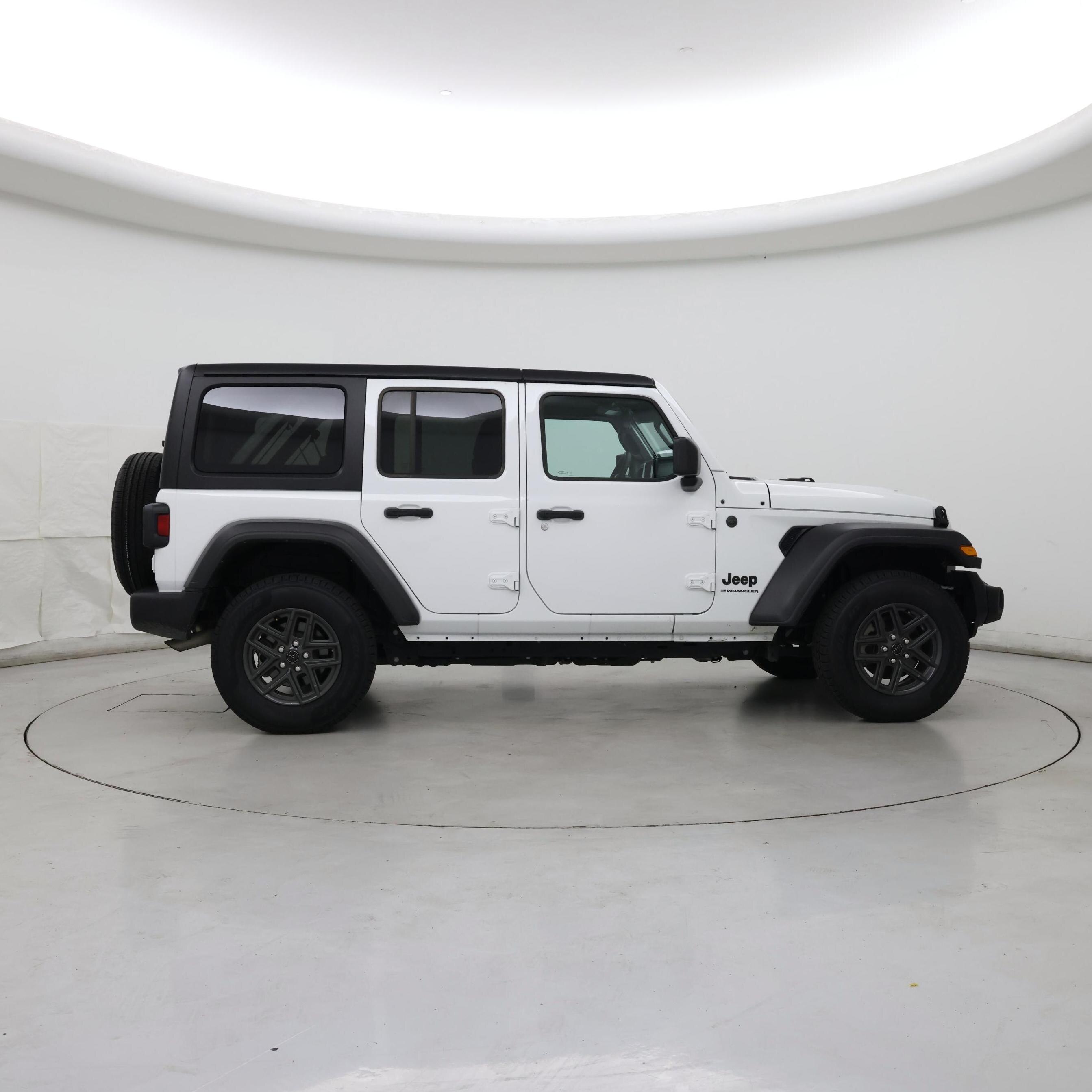 Thumbnail: 2025 Jeep Wrangler - 7