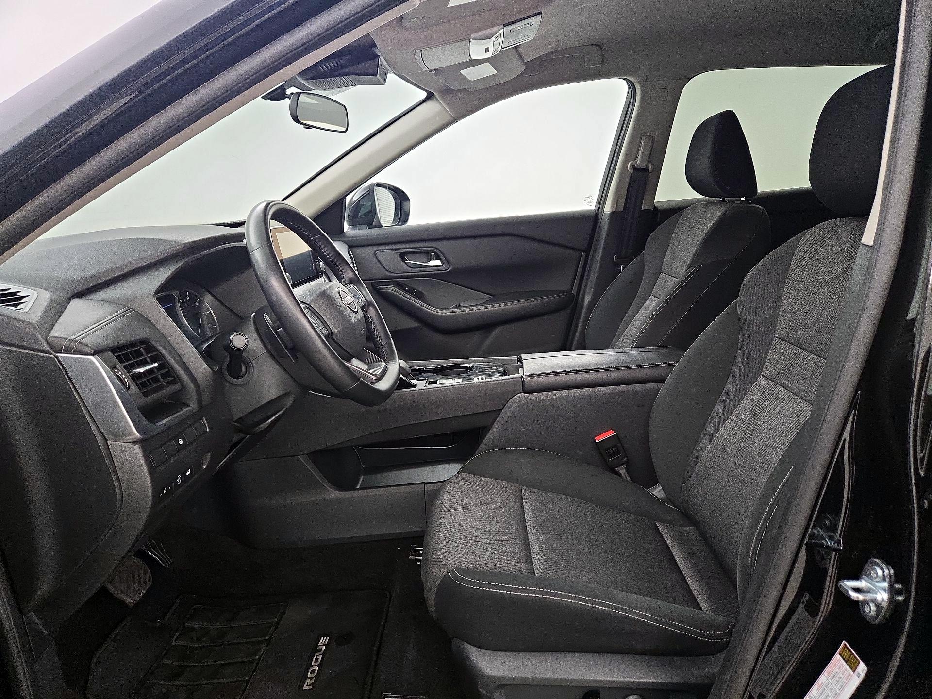 Thumbnail: 2025 Nissan Rogue - 11