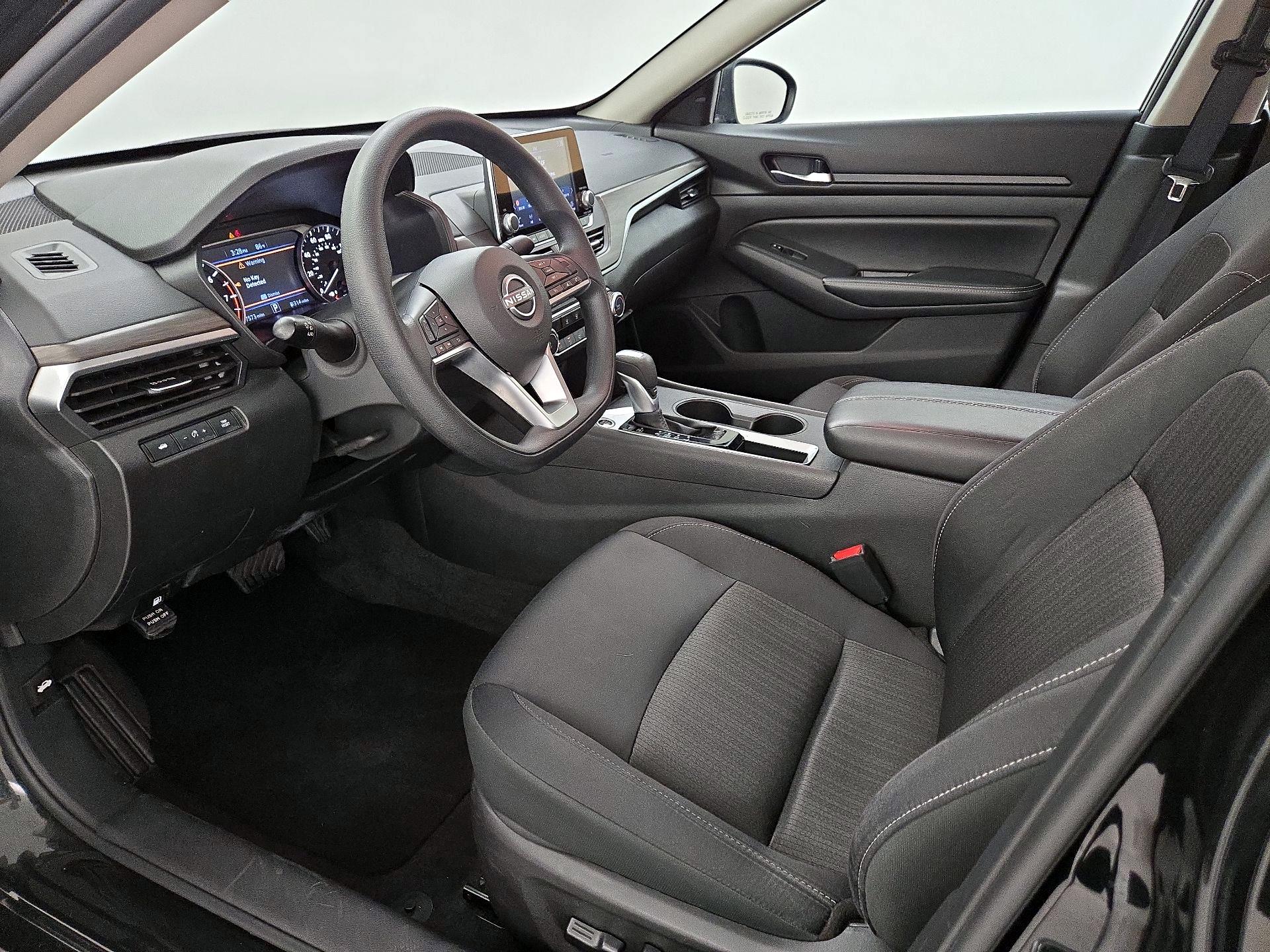 Thumbnail: 2025 Nissan Altima - 11
