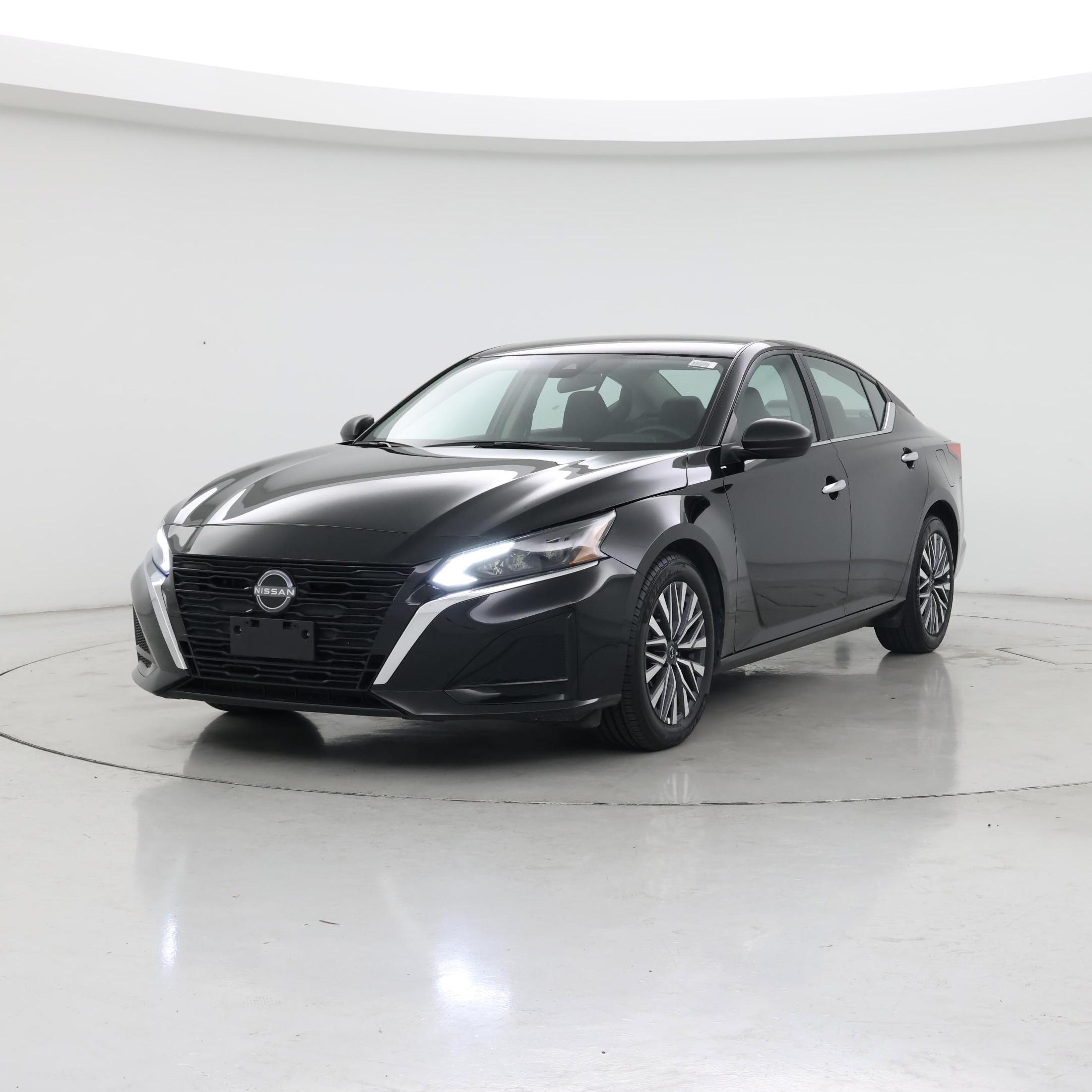 Thumbnail: 2025 Nissan Altima - 4