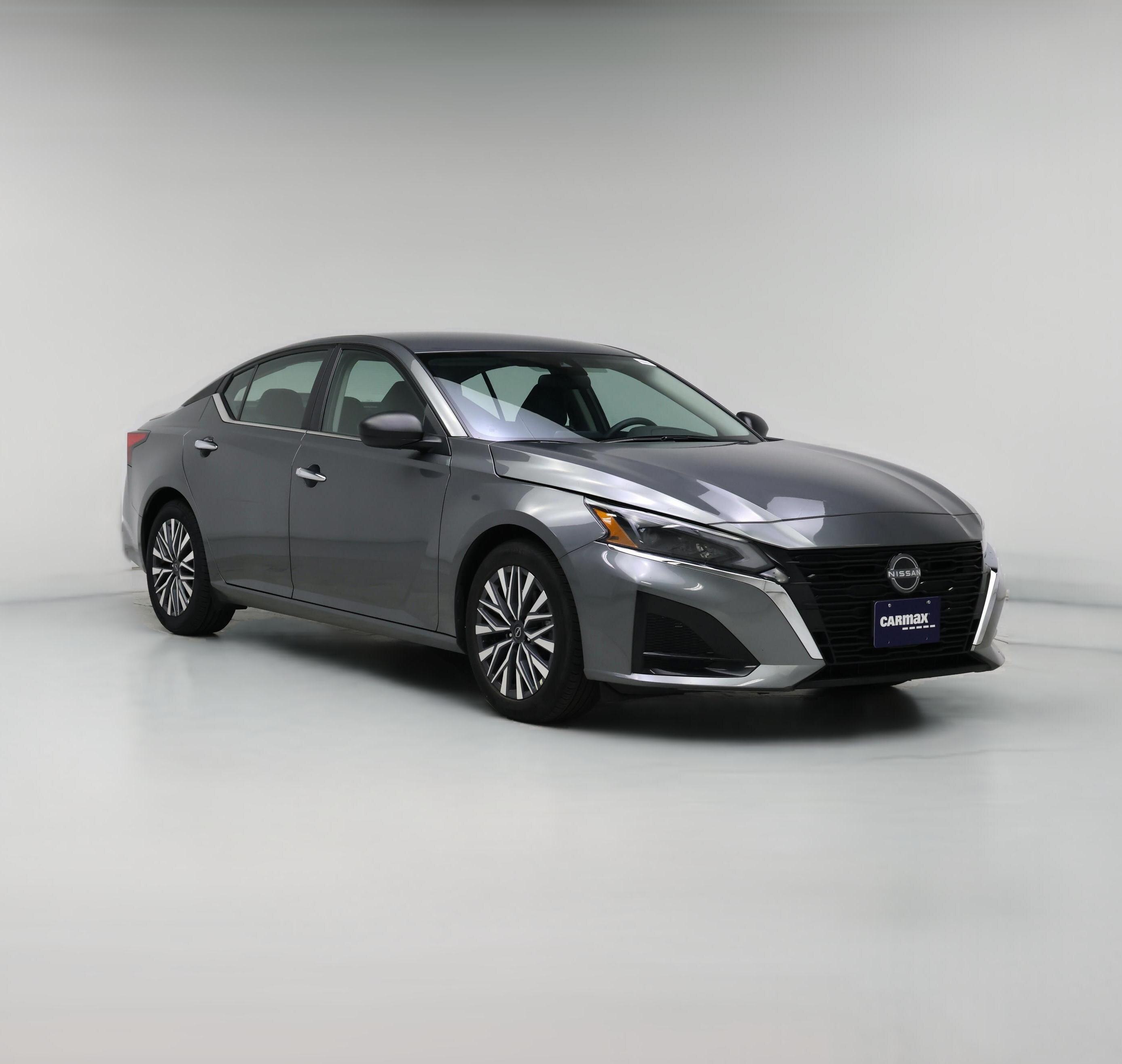 Thumbnail: 2025 Nissan Altima - 1