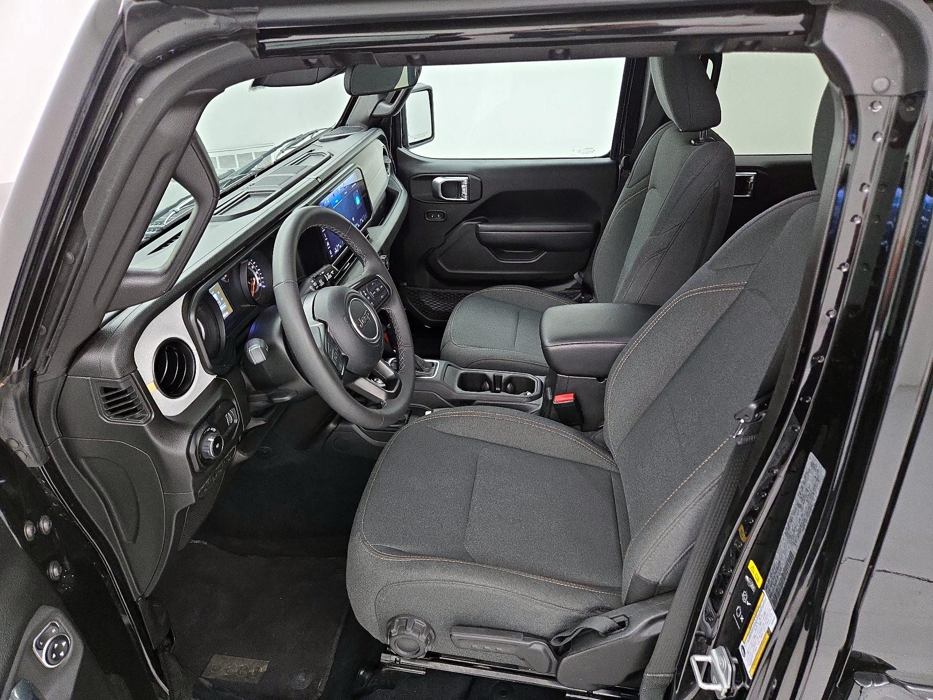 Thumbnail: 2025 Jeep Wrangler - 11
