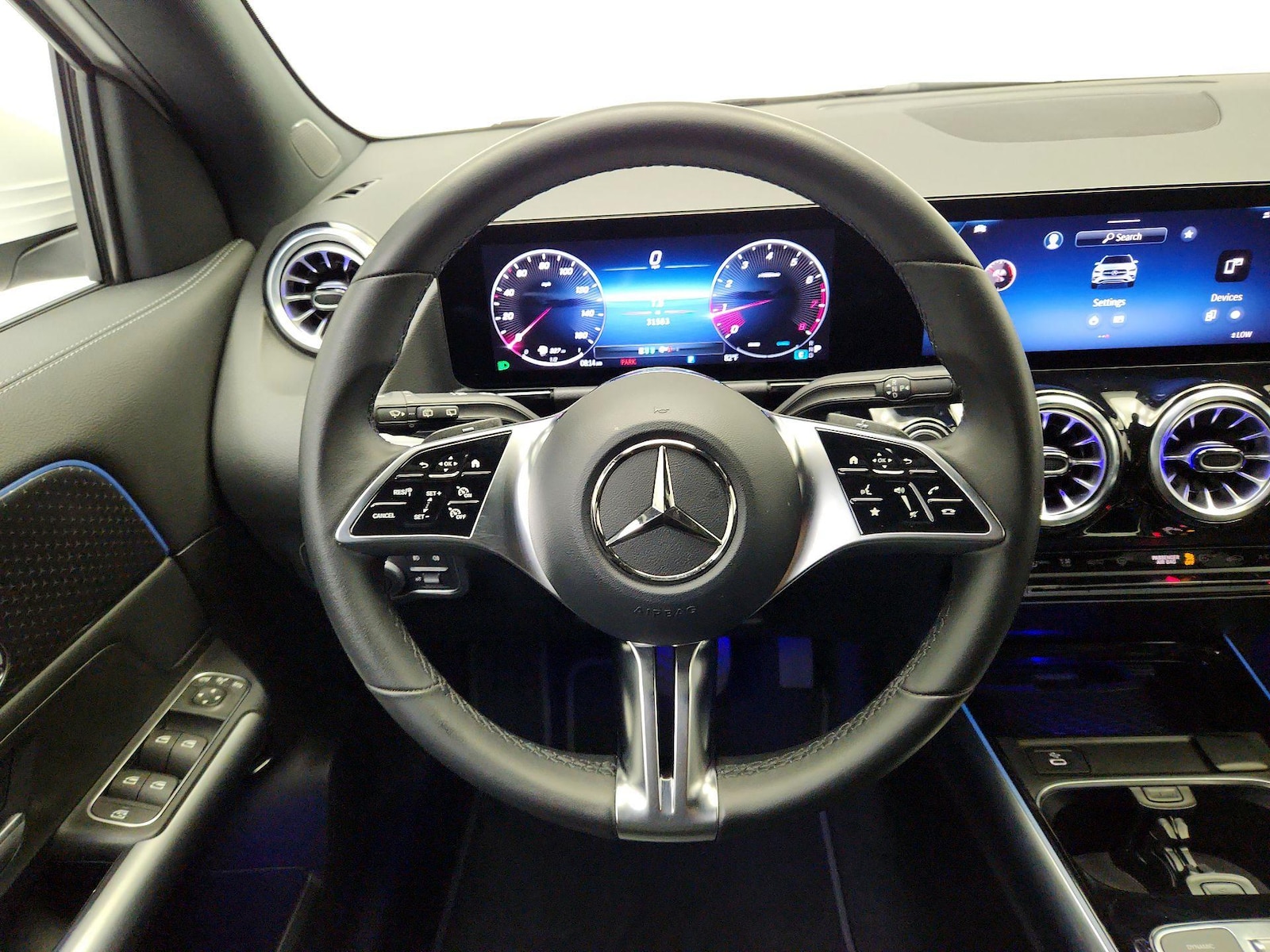 2025 Mercedes-Benz GLA GLA250 - Photo 11