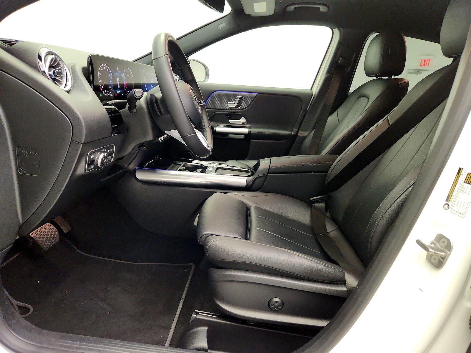 2025 Mercedes-Benz GLA GLA250 - Photo 12