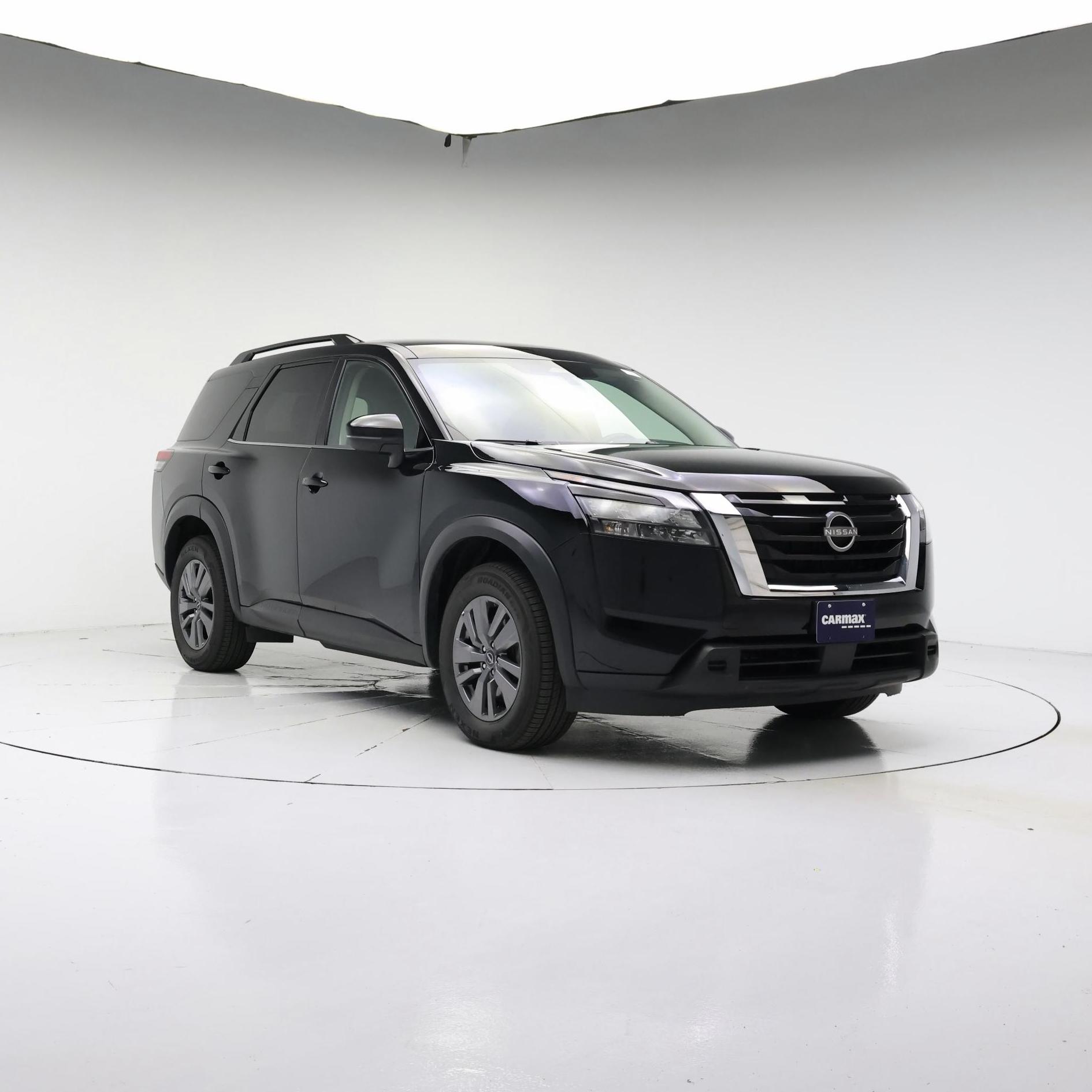 Black 2025 Nissan Pathfinder SV FWD SUV / Crossover Front-Wheel Drive Automatic
