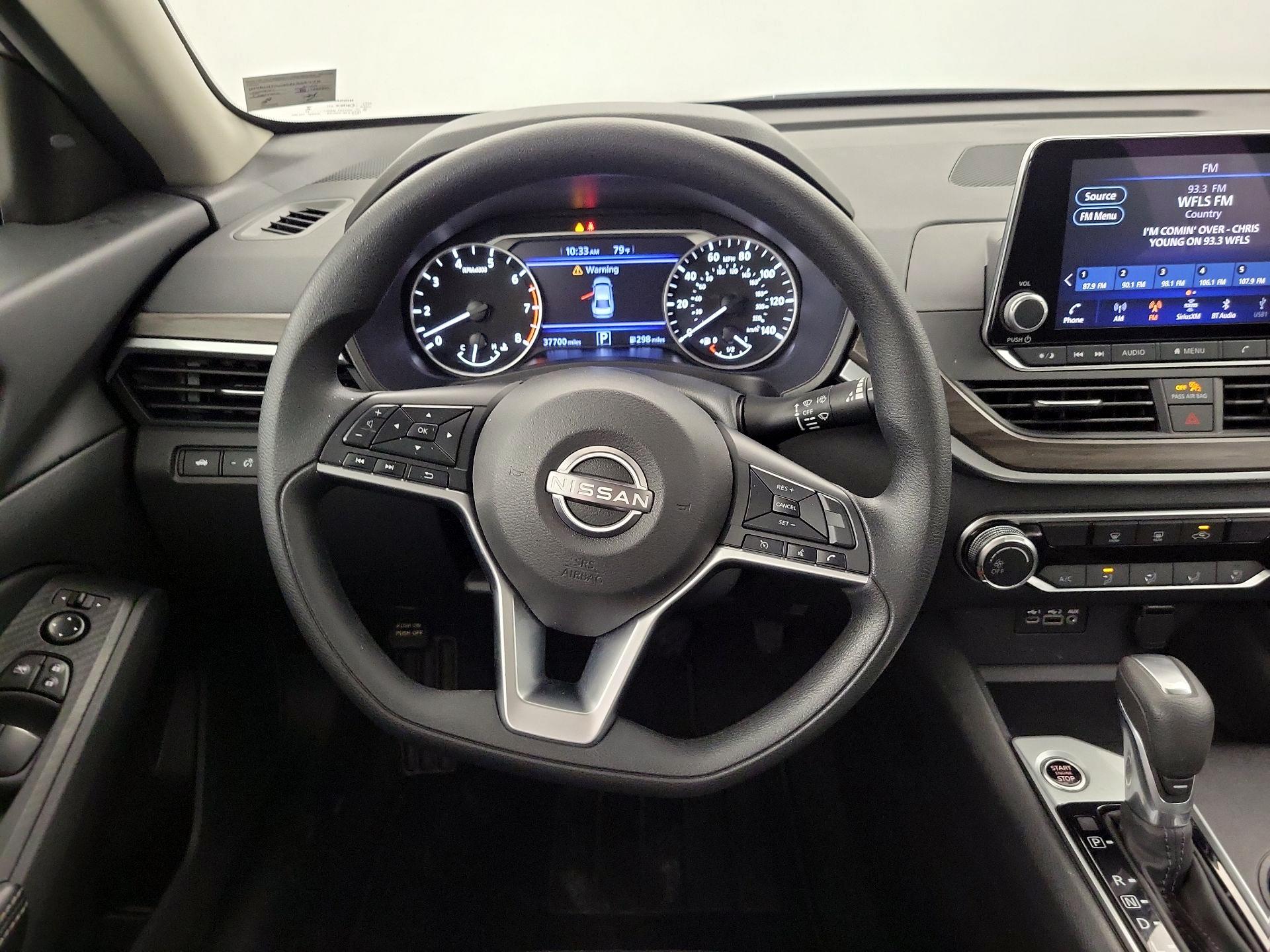 Thumbnail: 2025 Nissan Altima - 10