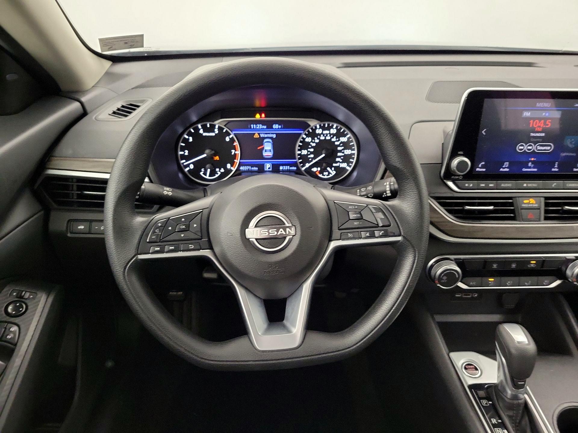 Thumbnail: 2025 Nissan Altima - 10