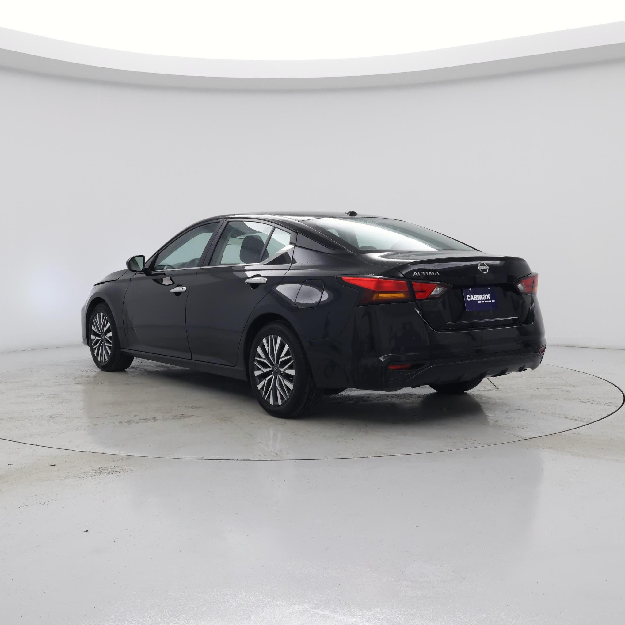 Thumbnail: 2025 Nissan Altima - 2