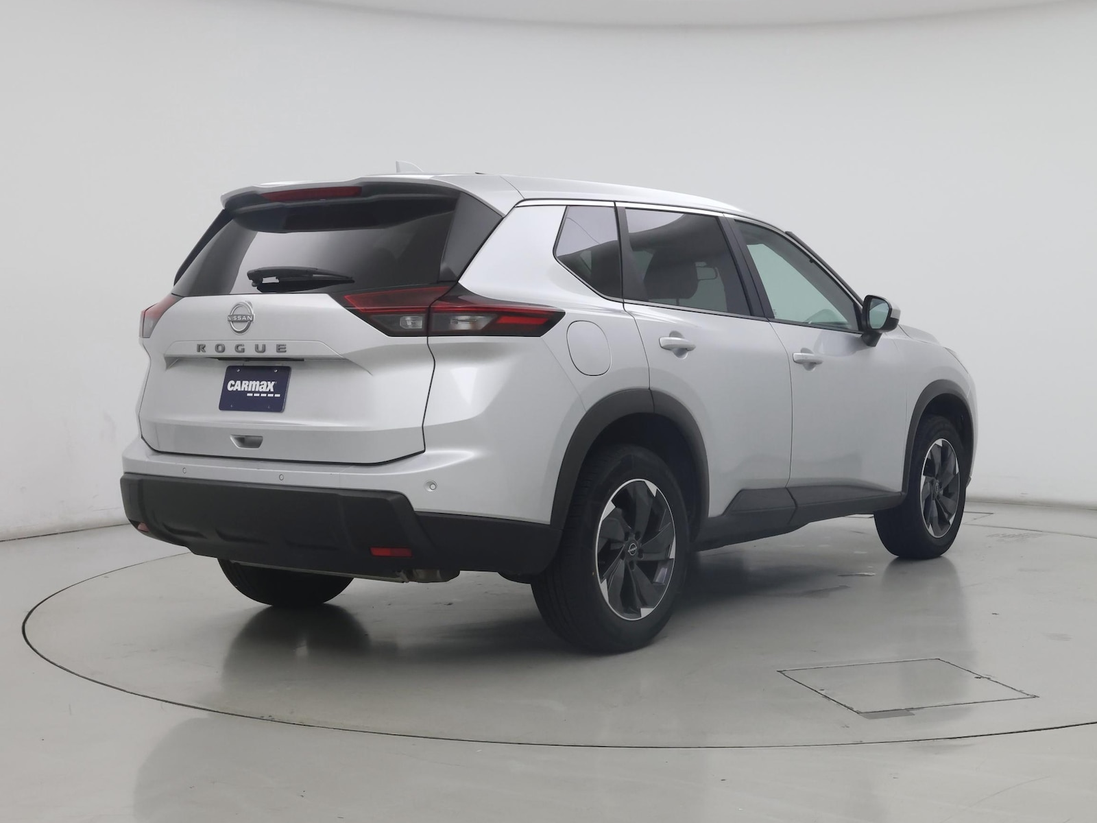 2025 Nissan Rogue SV - Photo 9