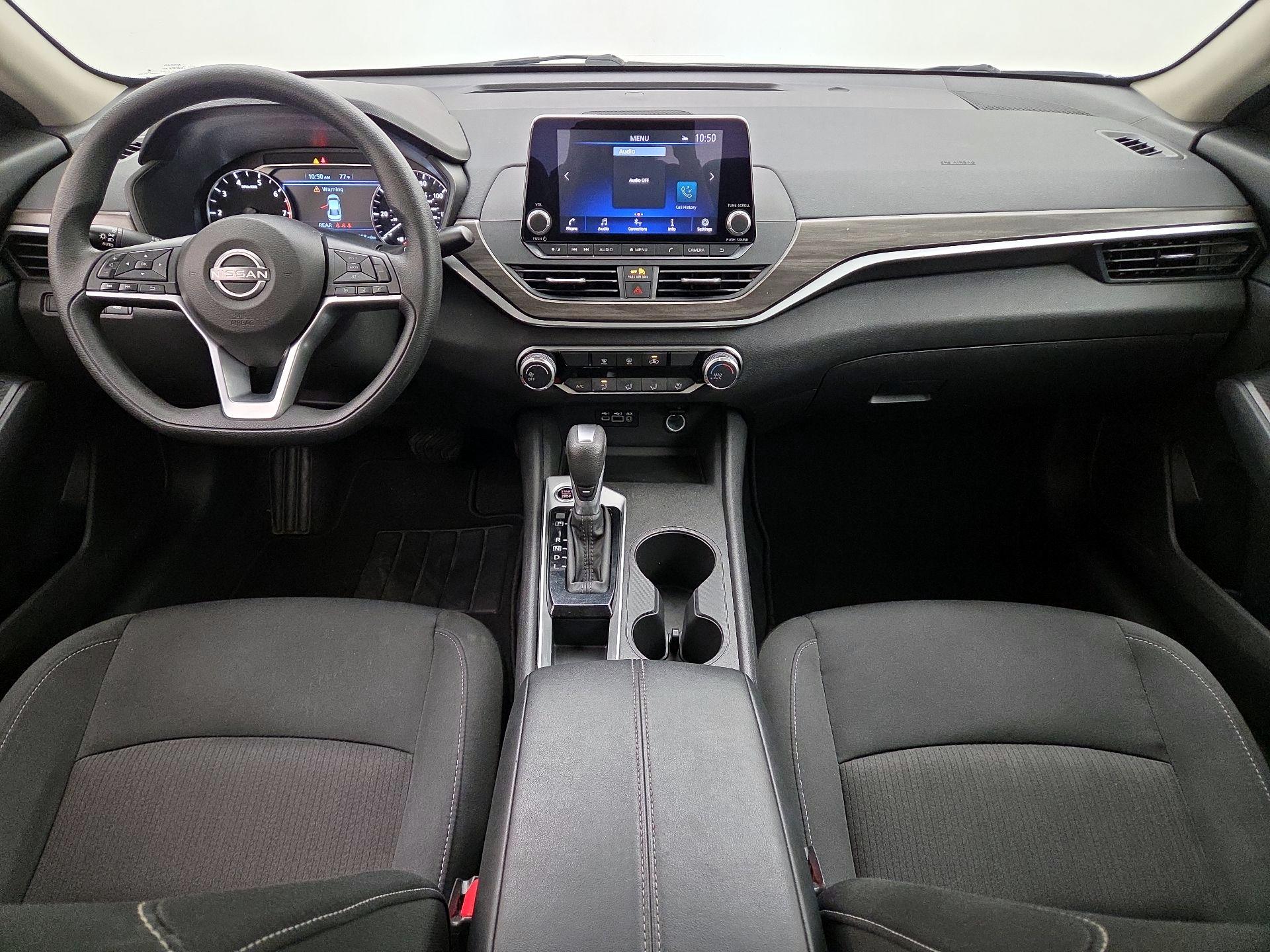 Thumbnail: 2025 Nissan Altima - 9