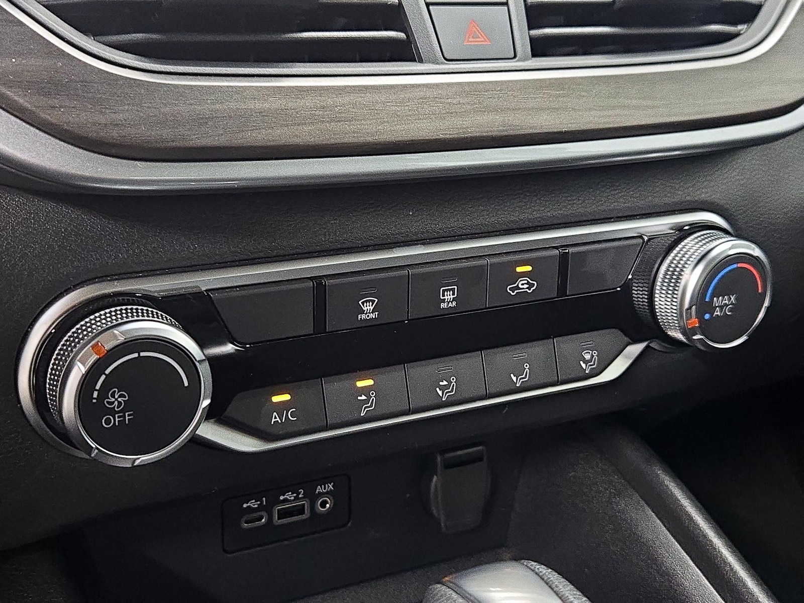 2025 Nissan Altima SV - Photo 17