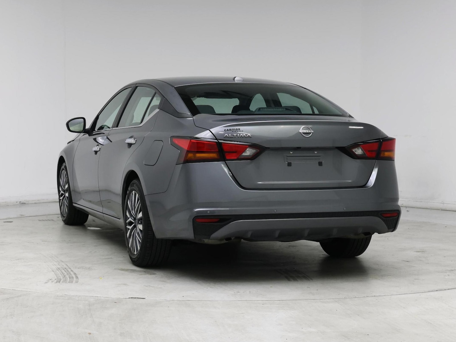 2025 Nissan Altima SV - Photo 7