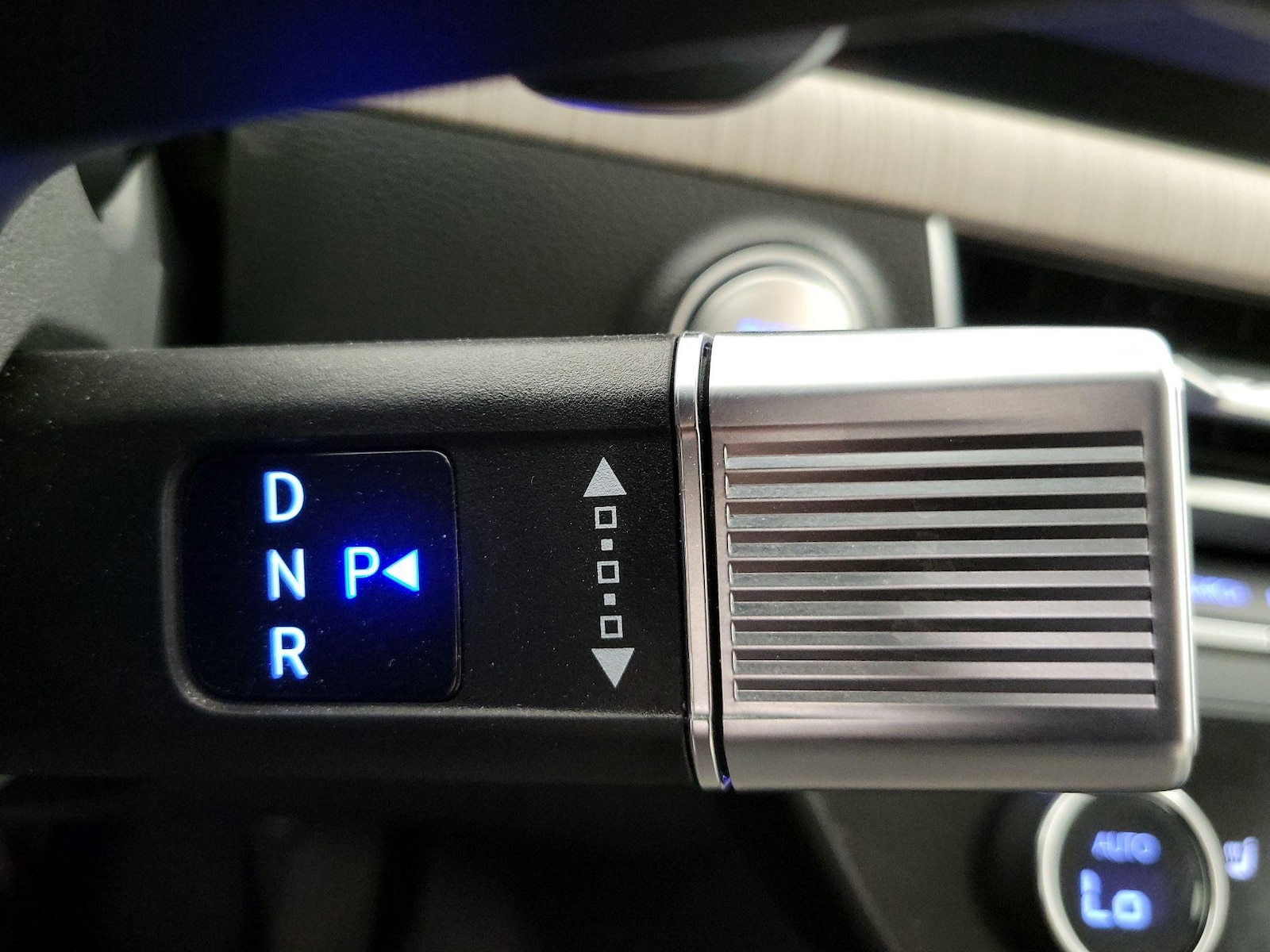 2025 Hyundai Sonata Hybrid SEL - Photo 18