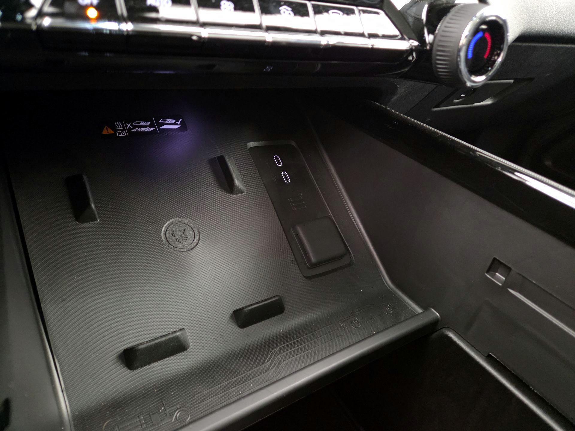 Thumbnail: 2024 Chevrolet Silverado EV - 19