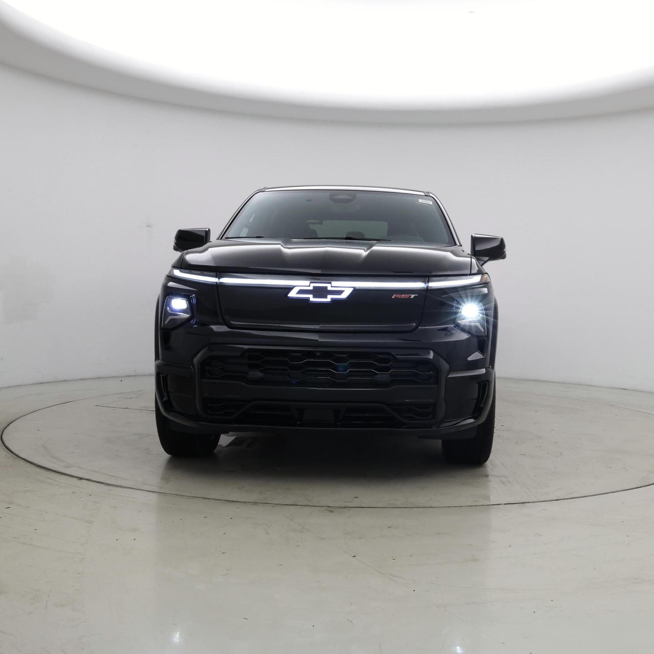 Thumbnail: 2024 Chevrolet Silverado EV - 5