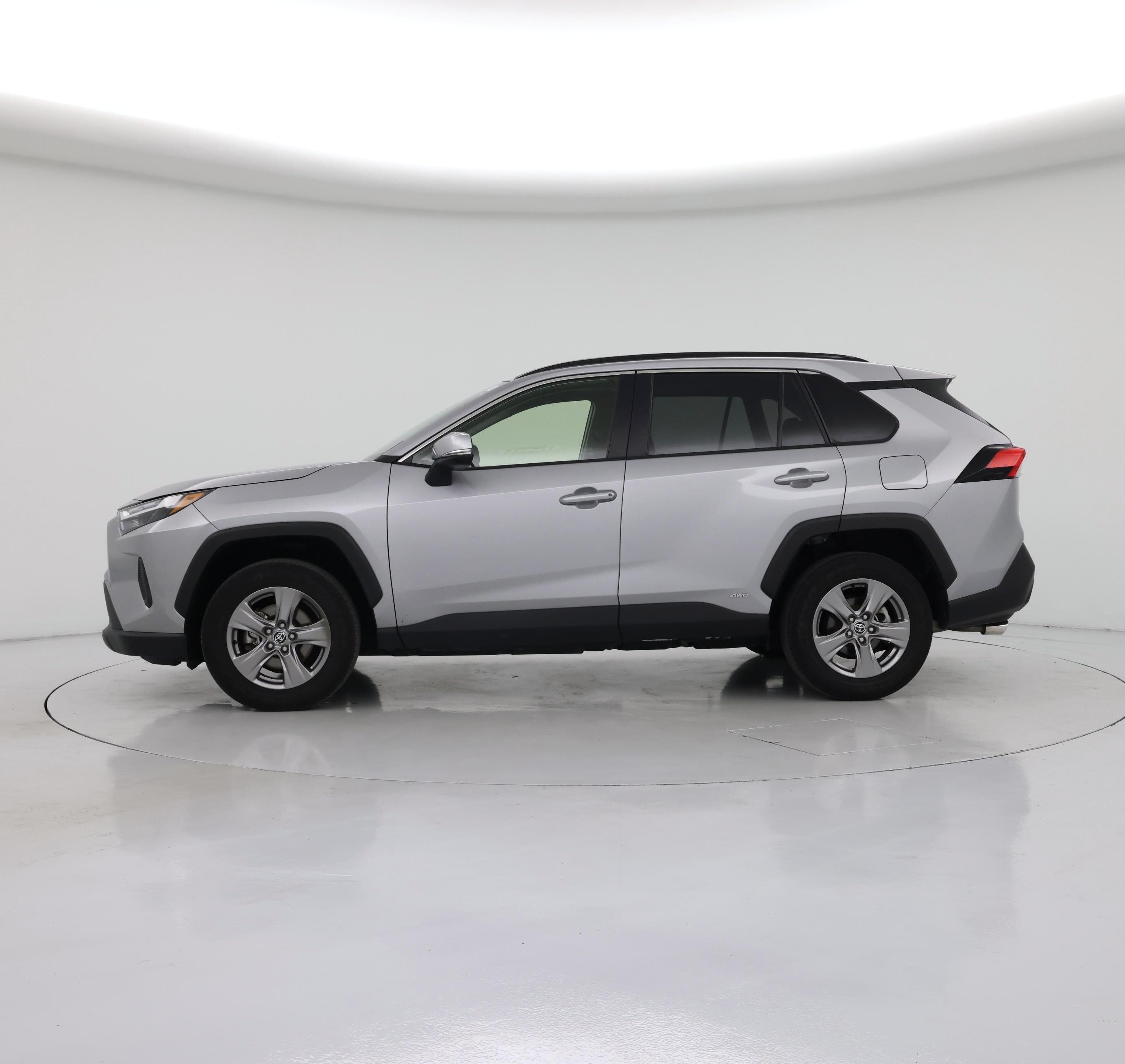 Thumbnail: 2024 Toyota RAV4 - 3