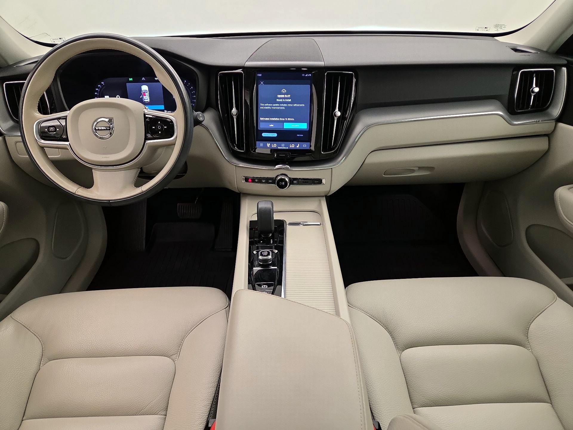 Thumbnail: 2023 Volvo XC60 - 9