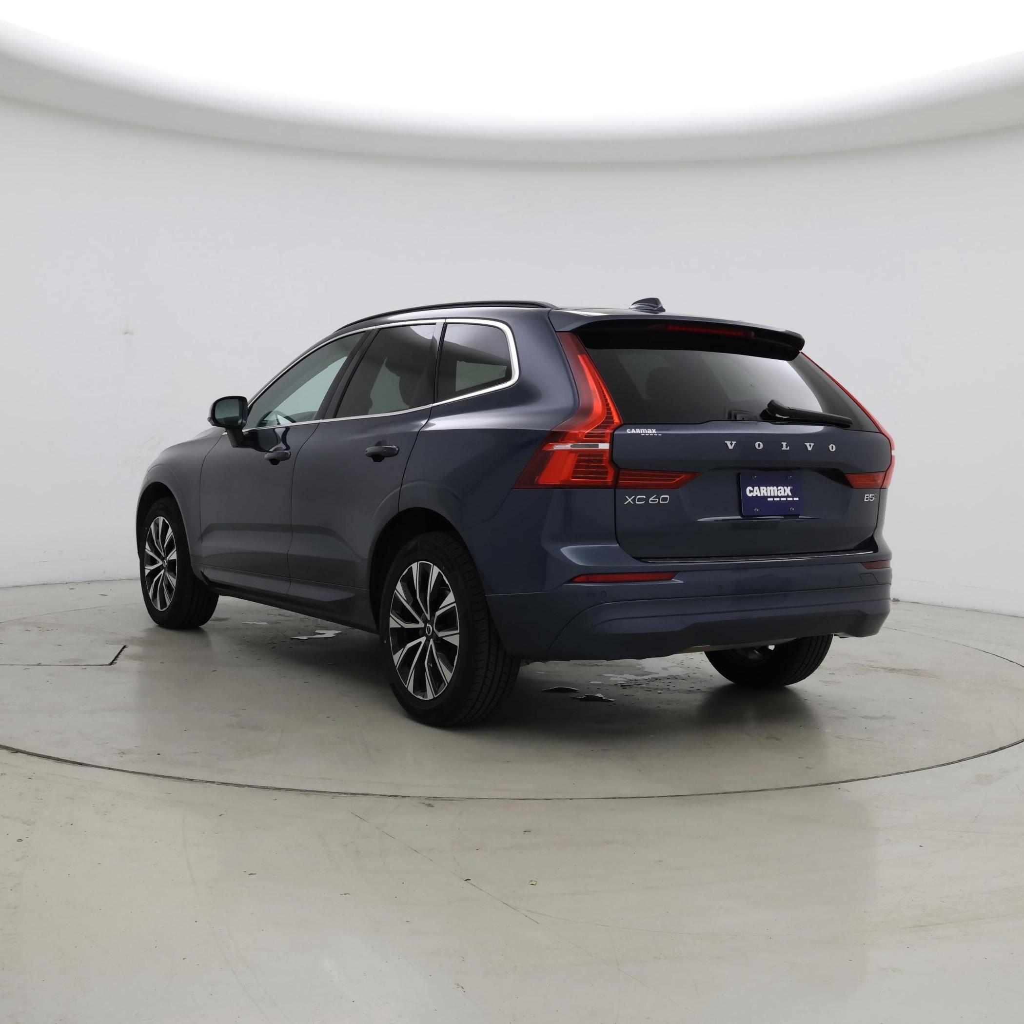 Thumbnail: 2023 Volvo XC60 - 2