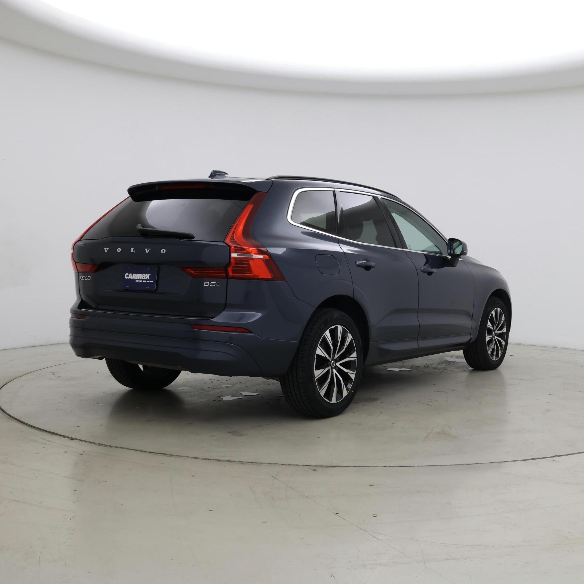 Thumbnail: 2023 Volvo XC60 - 8
