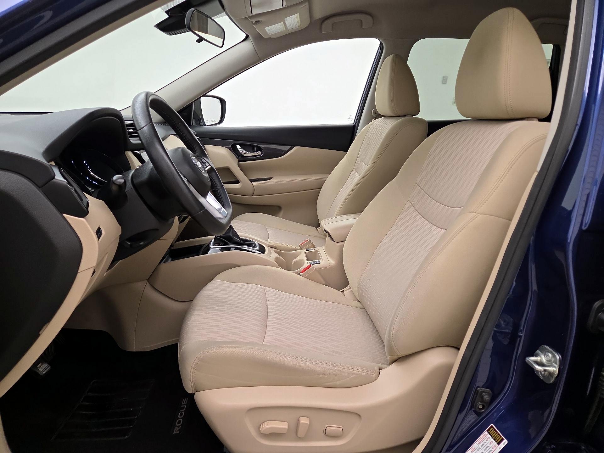 Thumbnail: 2020 Nissan Rogue - 11