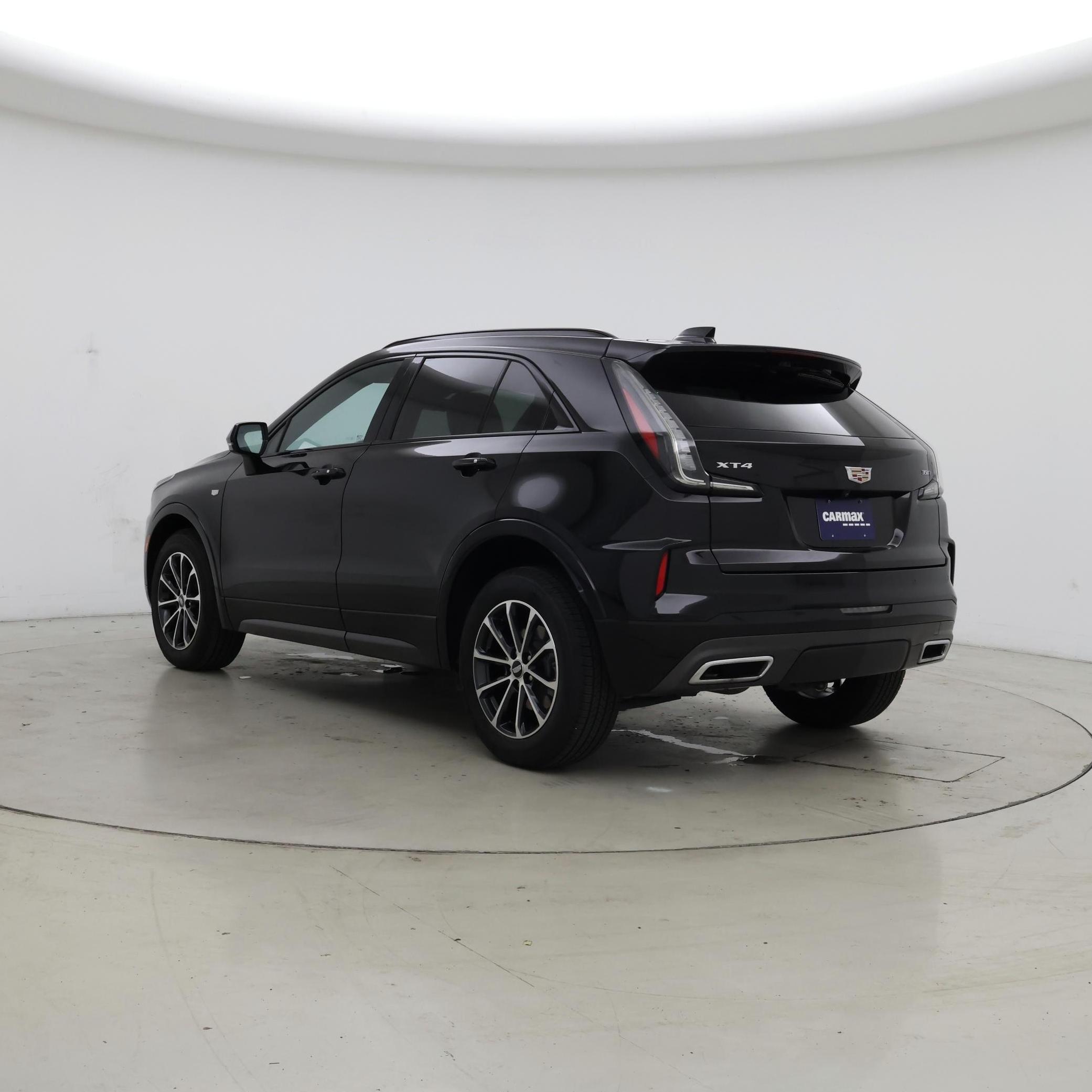 Thumbnail: 2024 Cadillac XT4 - 2