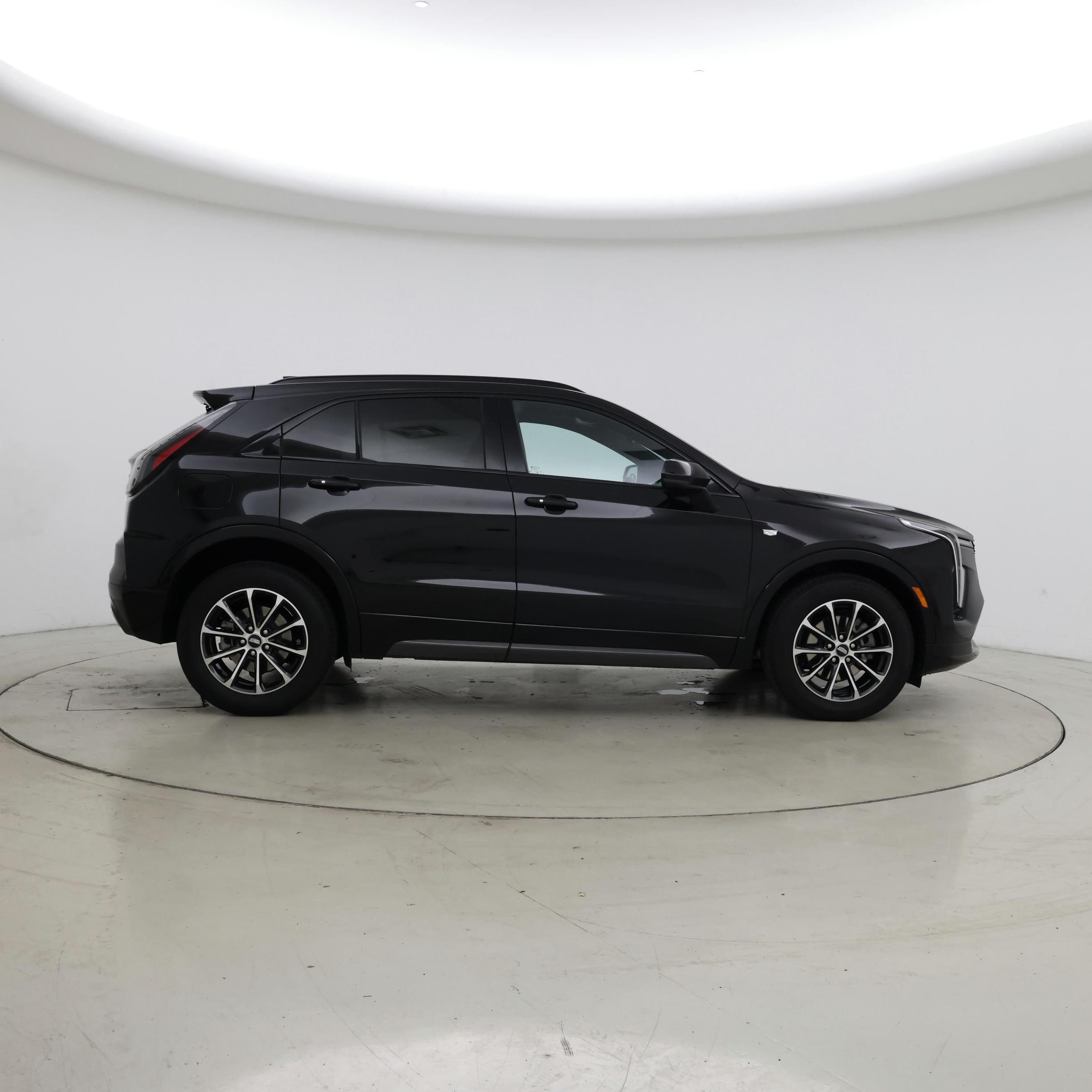 Thumbnail: 2024 Cadillac XT4 - 7