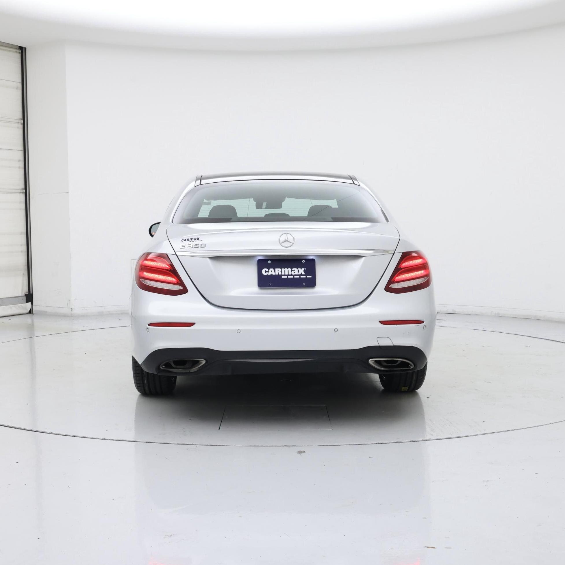 Thumbnail: 2020 Mercedes-Benz E-Class - 6
