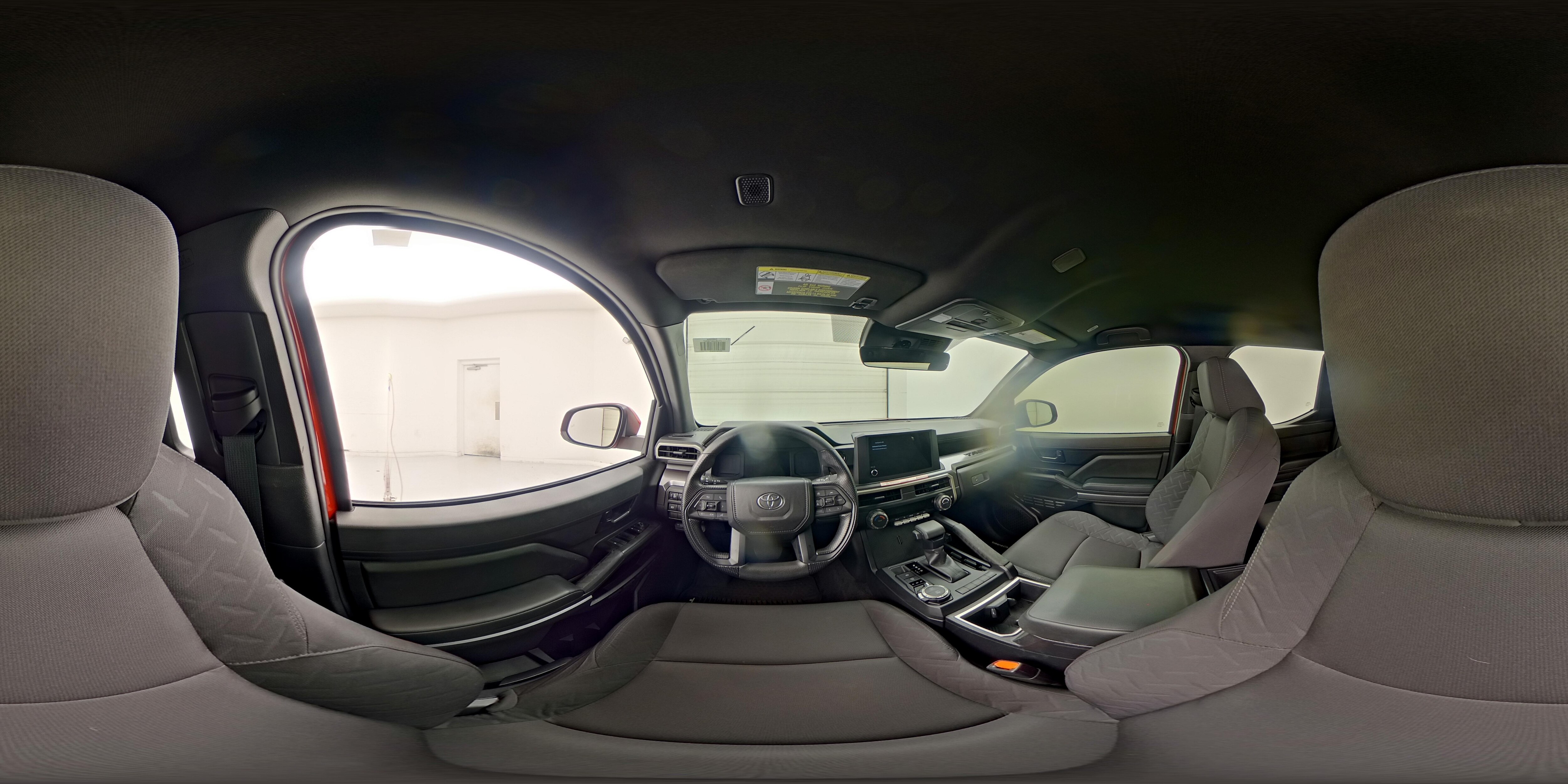 2025 Toyota Tacoma SR5 - Photo 26