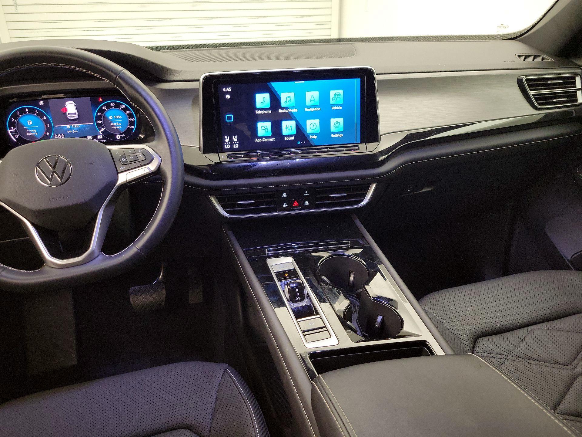 Thumbnail: 2025 Volkswagen Atlas - 9