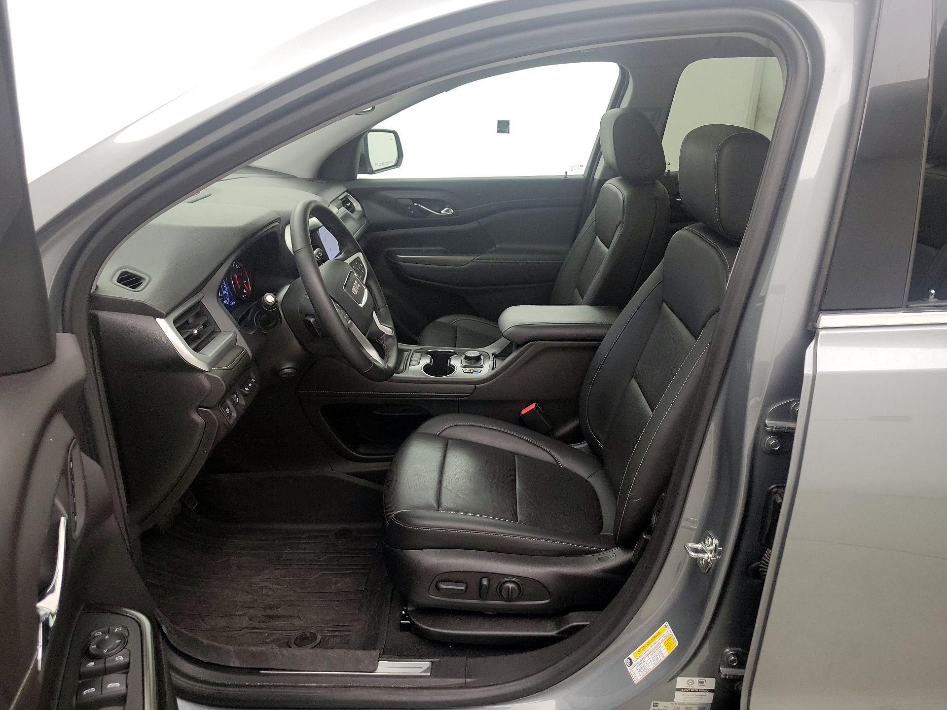 Thumbnail: 2023 GMC Acadia - 11