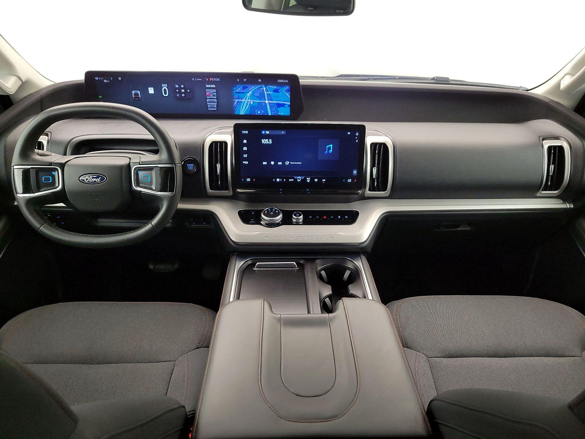 Thumbnail: 2025 Ford Expedition - 9