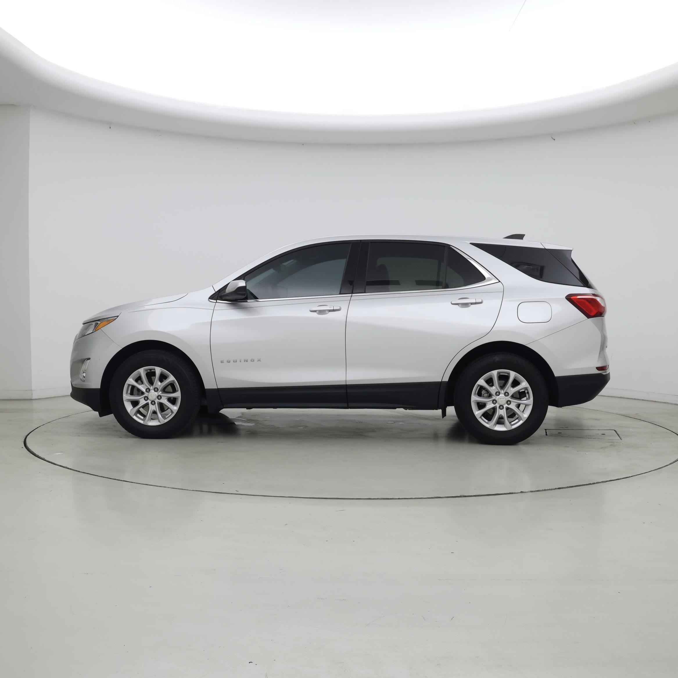 Thumbnail: 2020 Chevrolet Equinox - 3