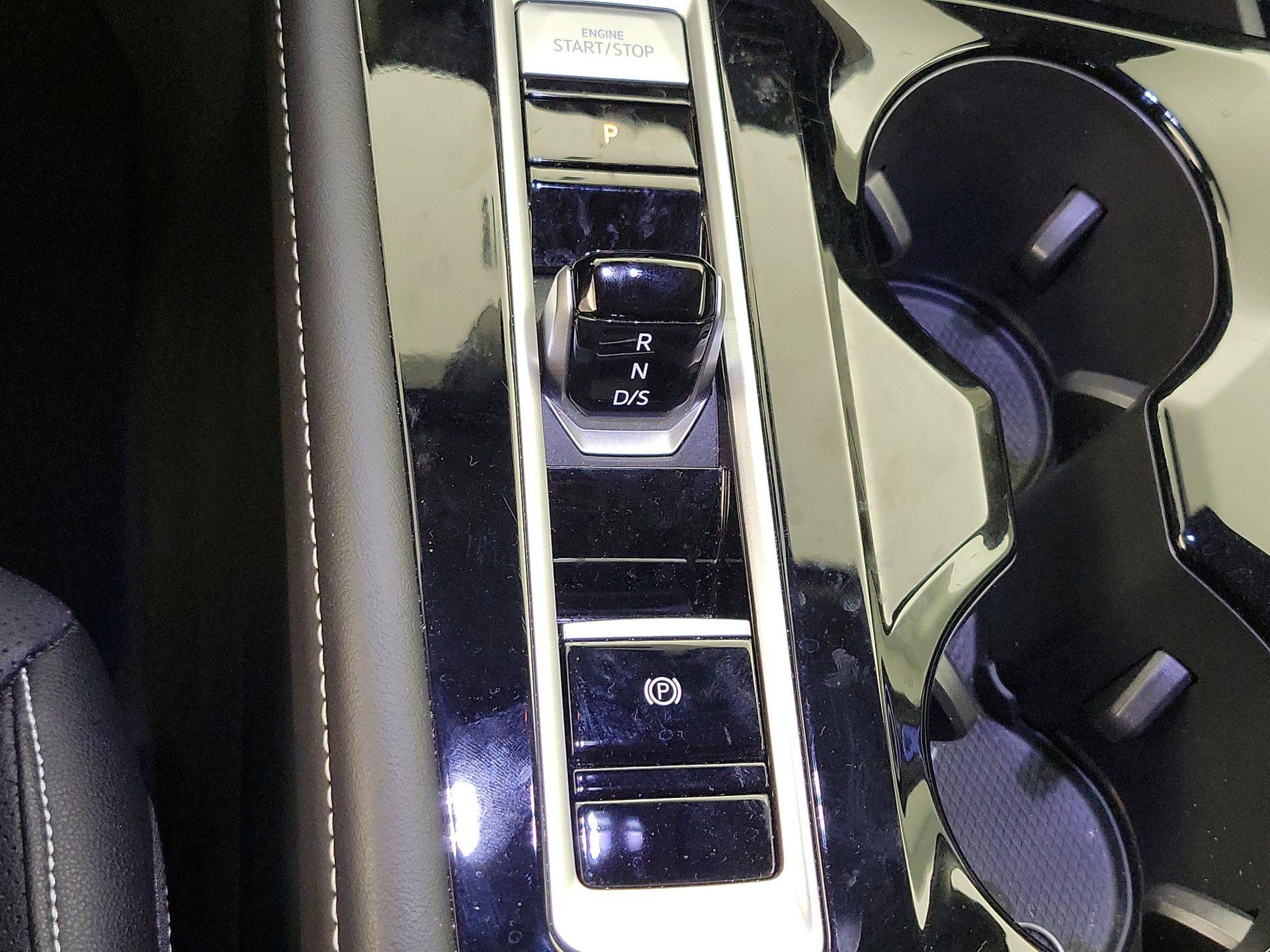 Thumbnail: 2025 Volkswagen Atlas - 17