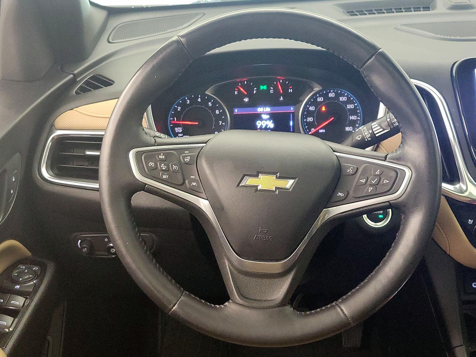 Thumbnail: 2022 Chevrolet Equinox - 10