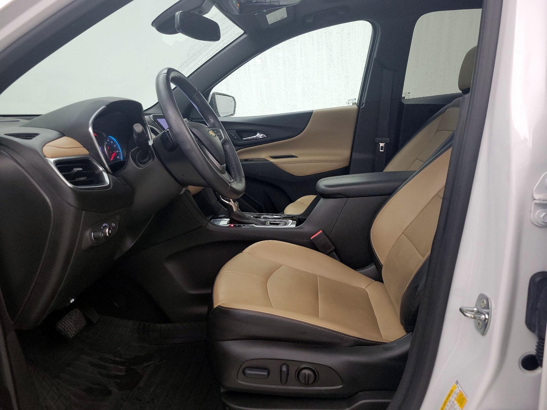 Thumbnail: 2022 Chevrolet Equinox - 11