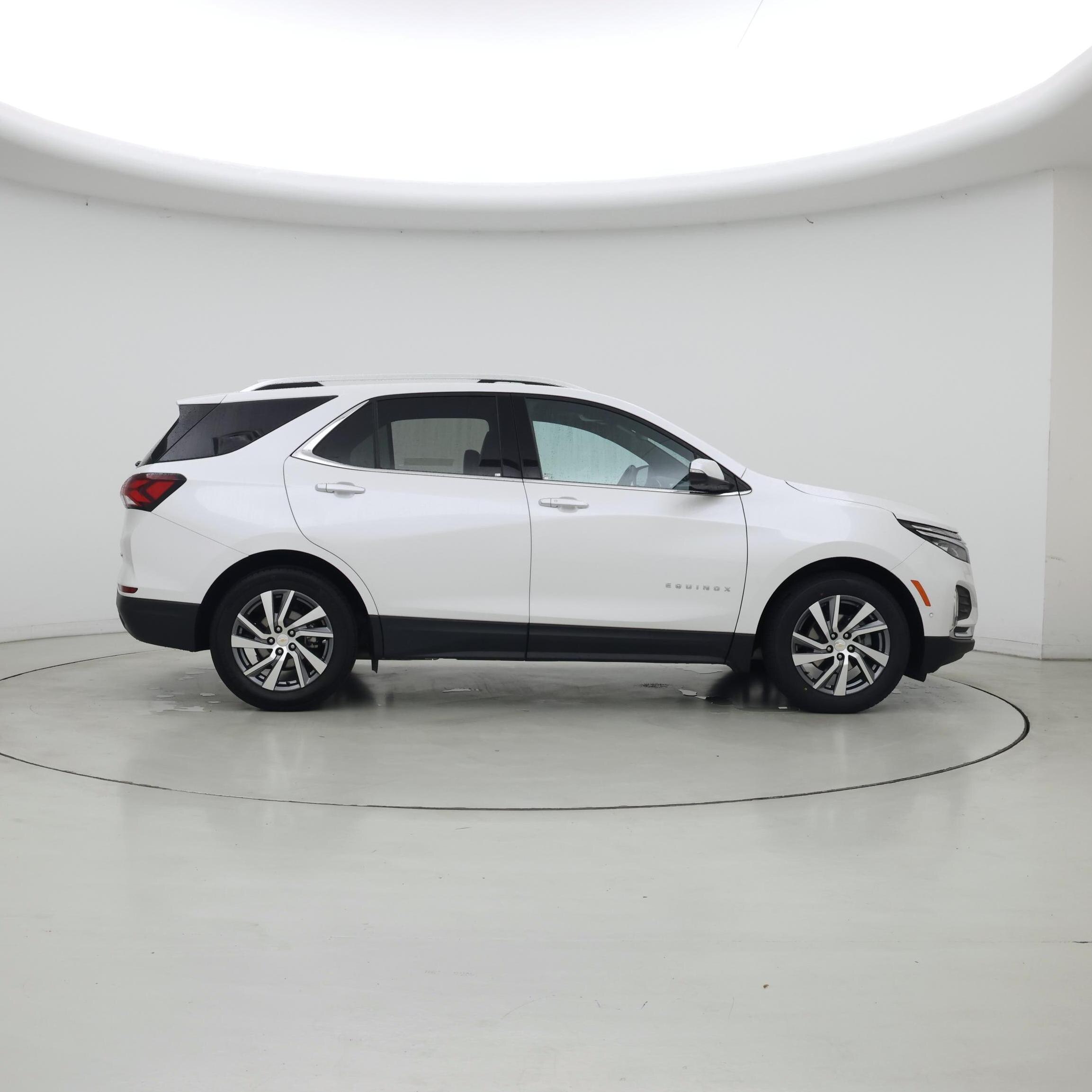 Thumbnail: 2022 Chevrolet Equinox - 7