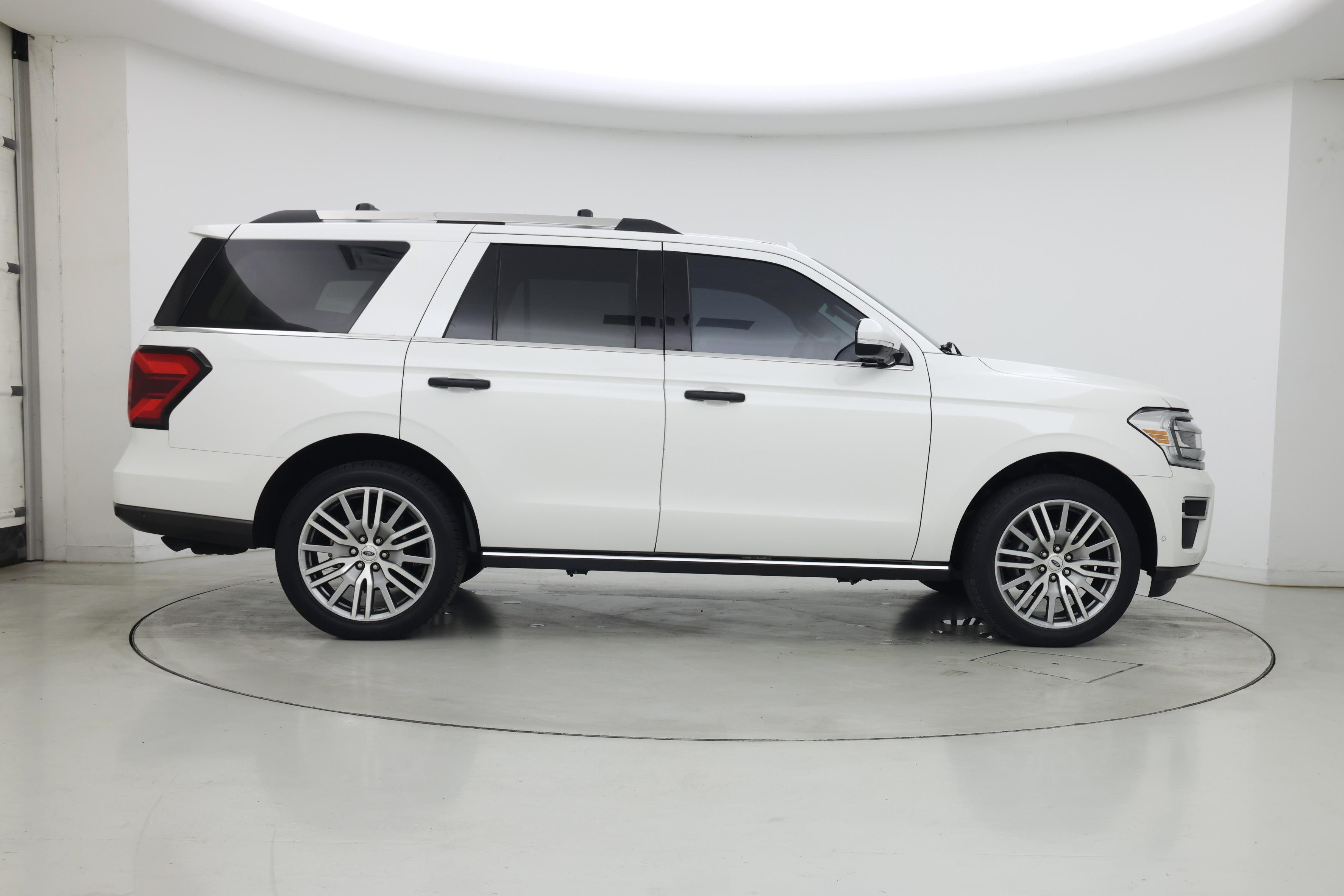 Thumbnail: 2022 Ford Expedition - 7