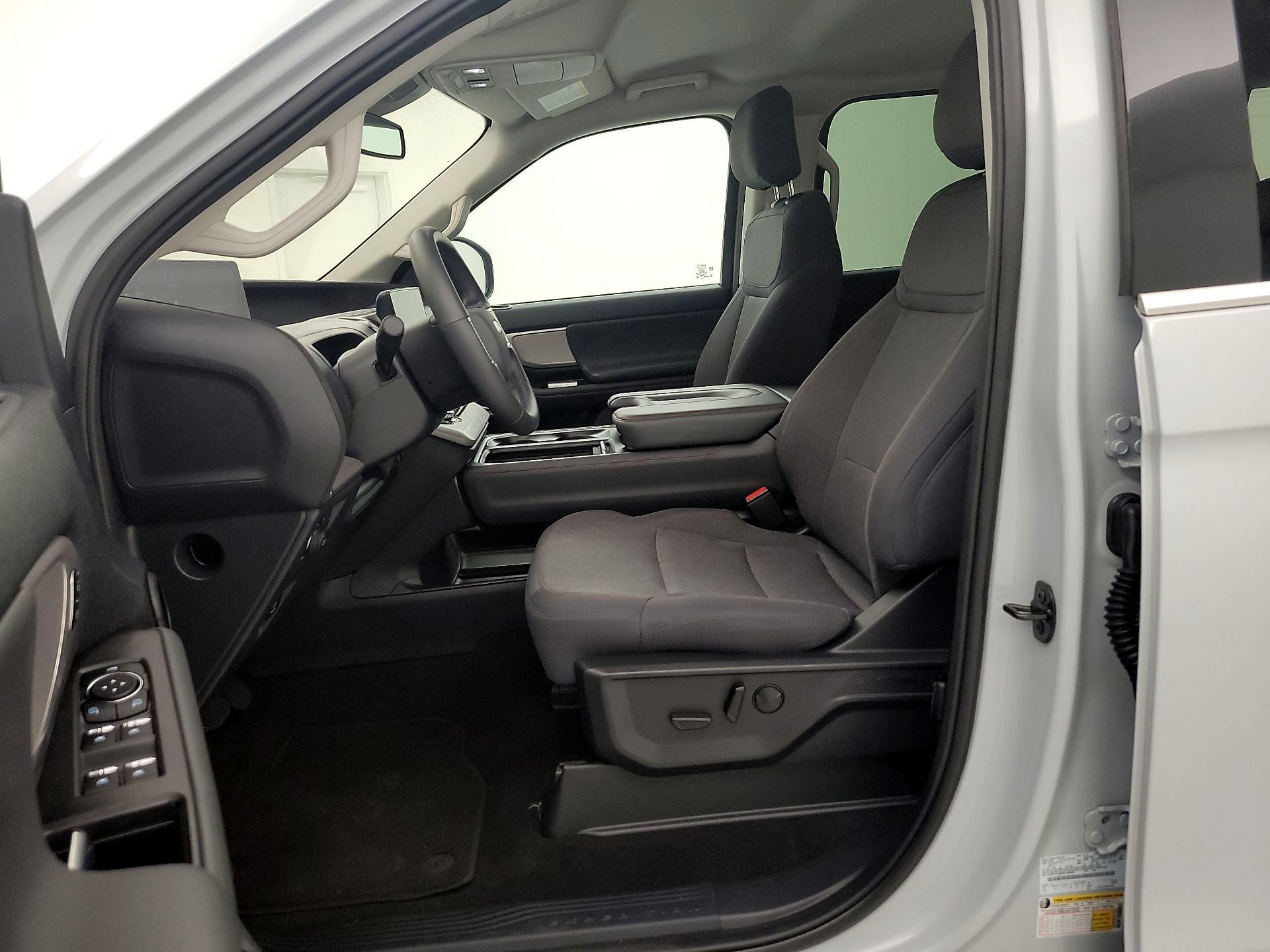 Thumbnail: 2025 Ford Expedition - 11