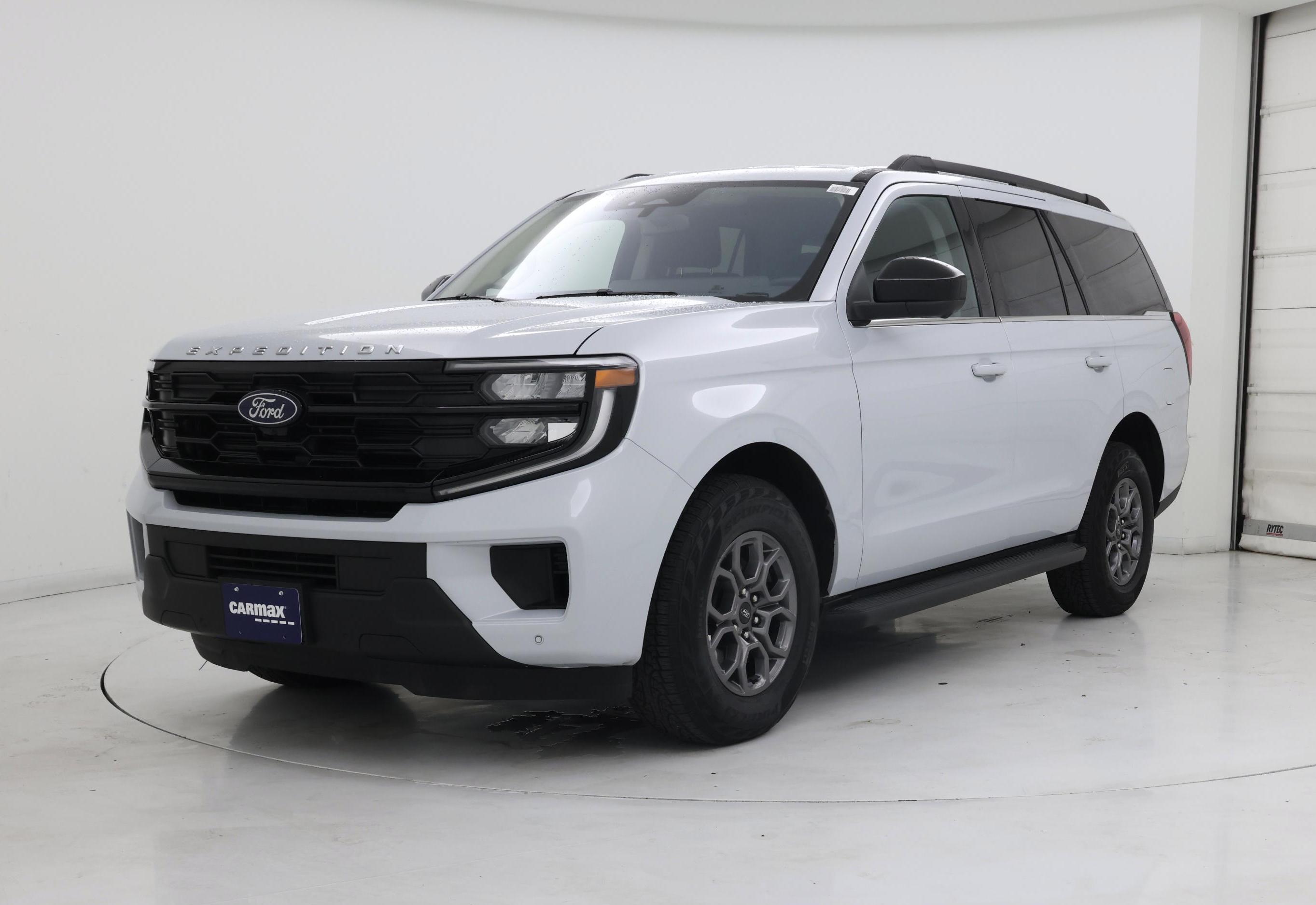 Thumbnail: 2025 Ford Expedition - 4