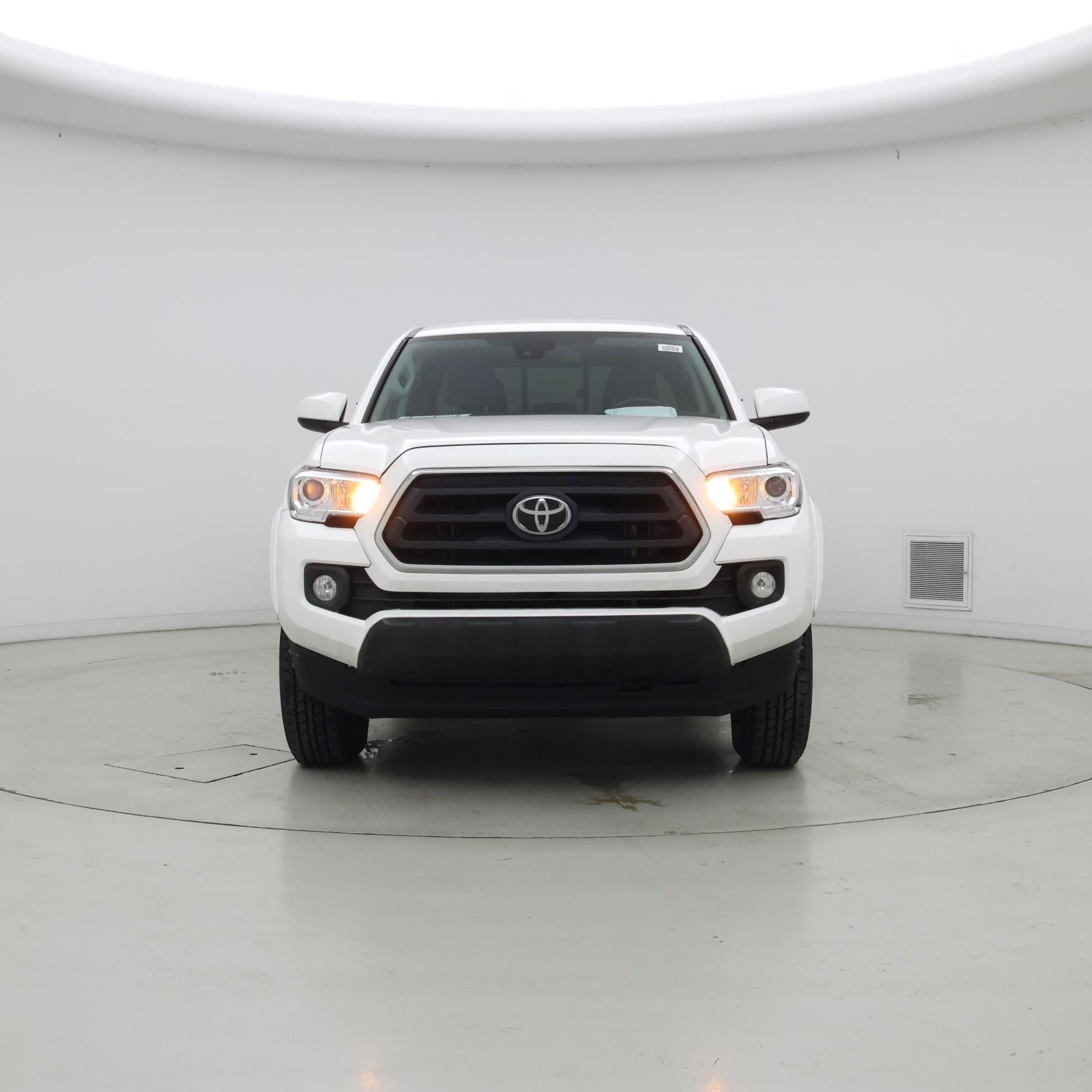 Thumbnail: 2022 Toyota Tacoma - 5