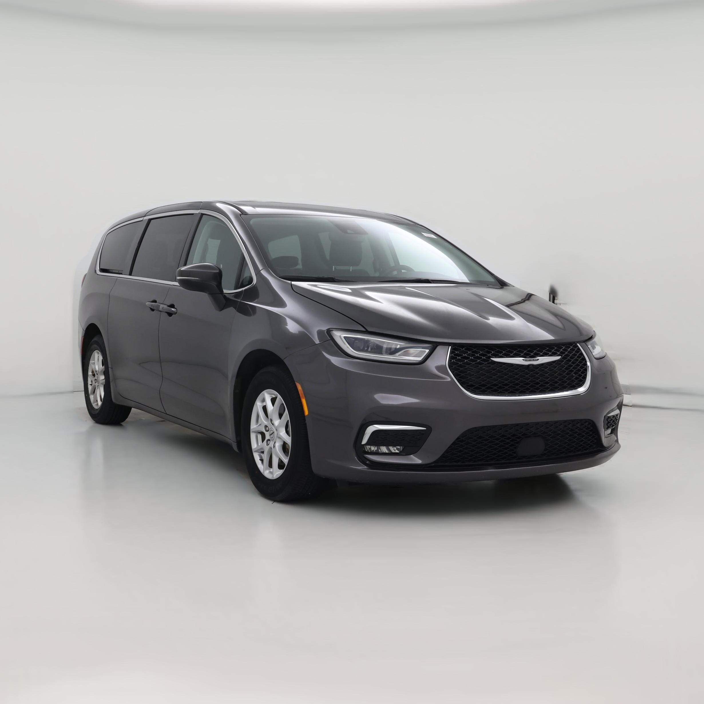 Thumbnail: 2023 Chrysler Pacifica - 1