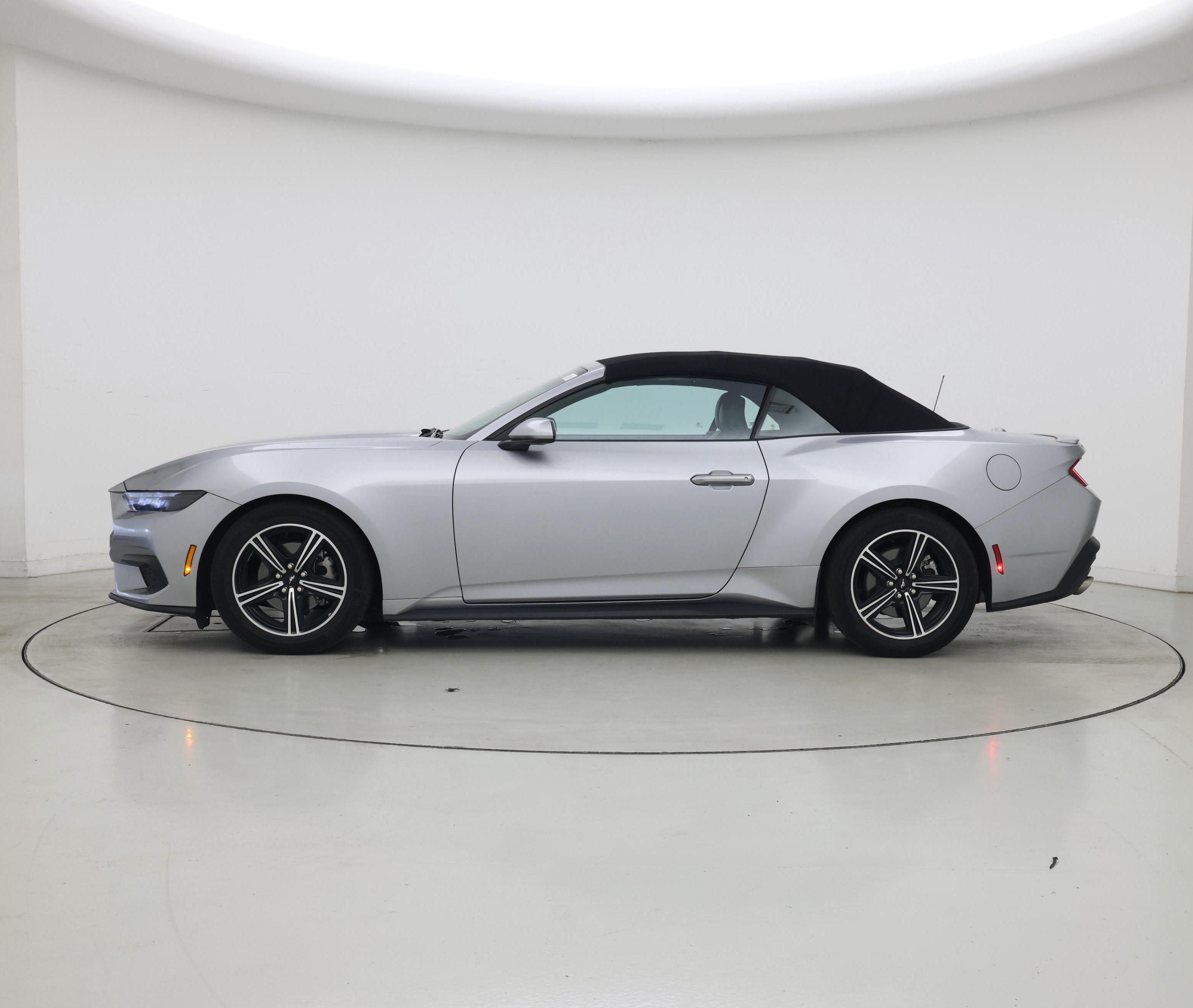 Thumbnail: 2025 Ford Mustang - 3
