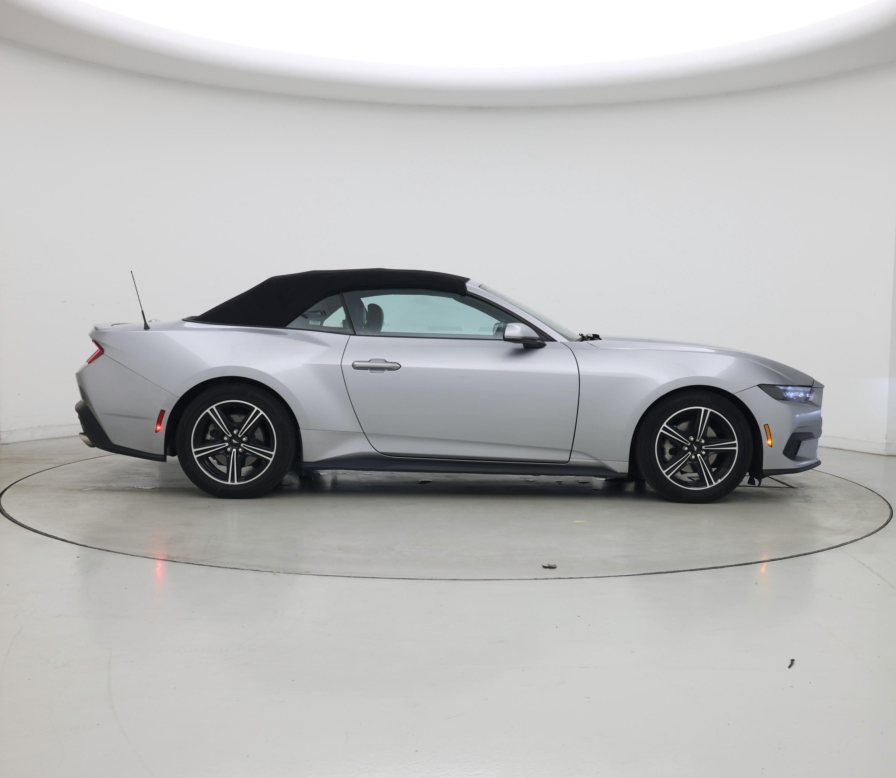 Thumbnail: 2025 Ford Mustang - 7